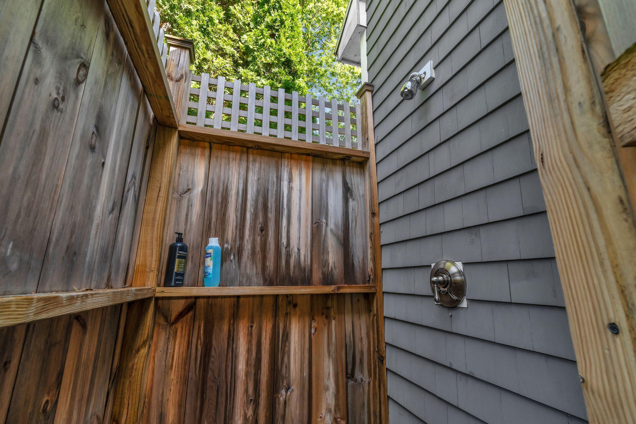 main property photo 109