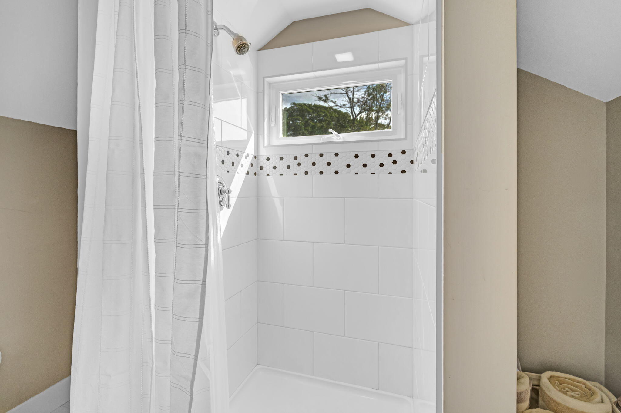 main property photo 116