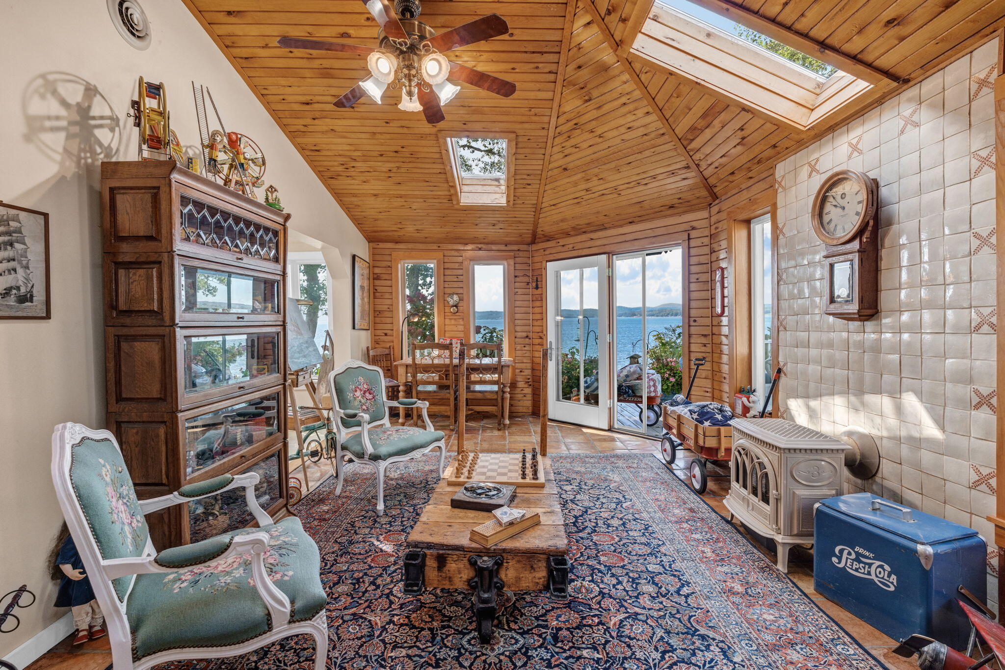 main property photo 43