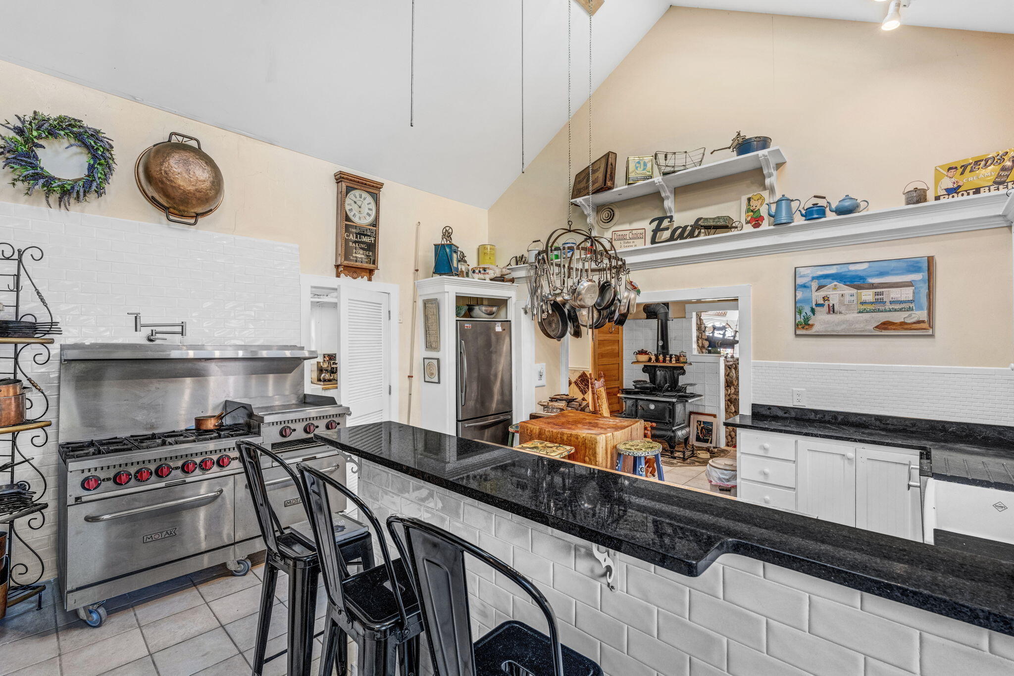 main property photo 54