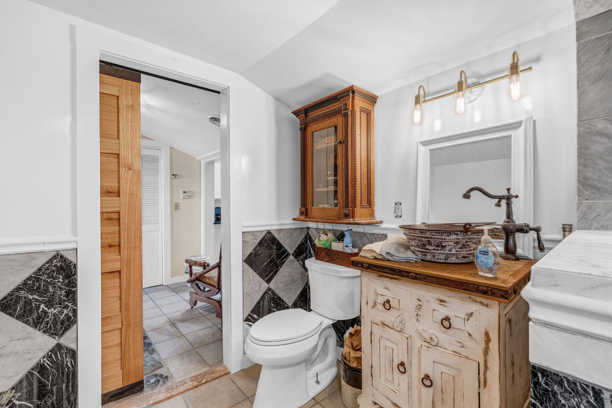 main property photo 65