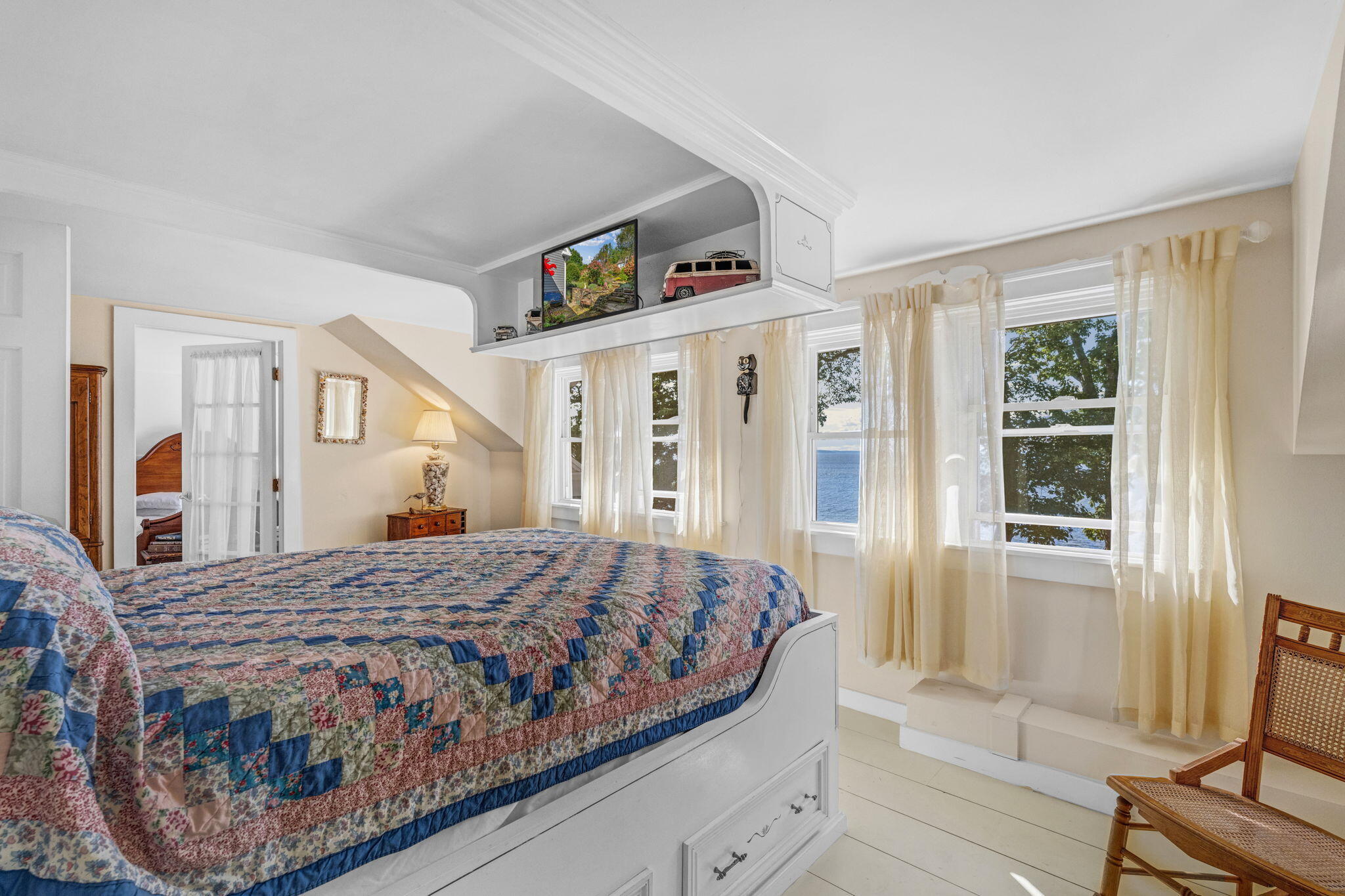 main property photo 66