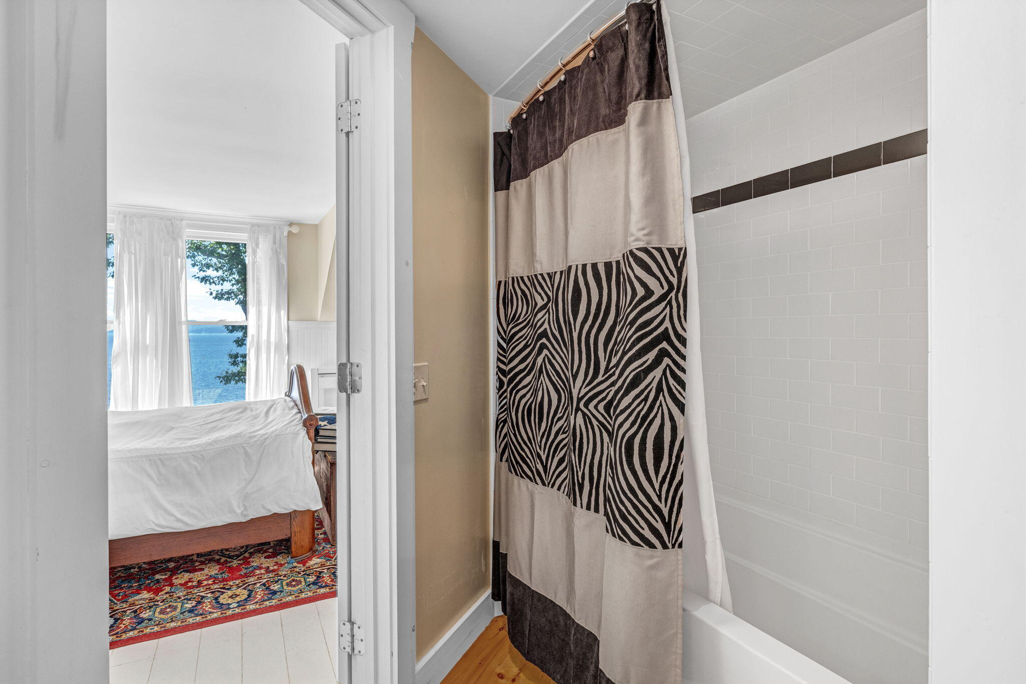 main property photo 80