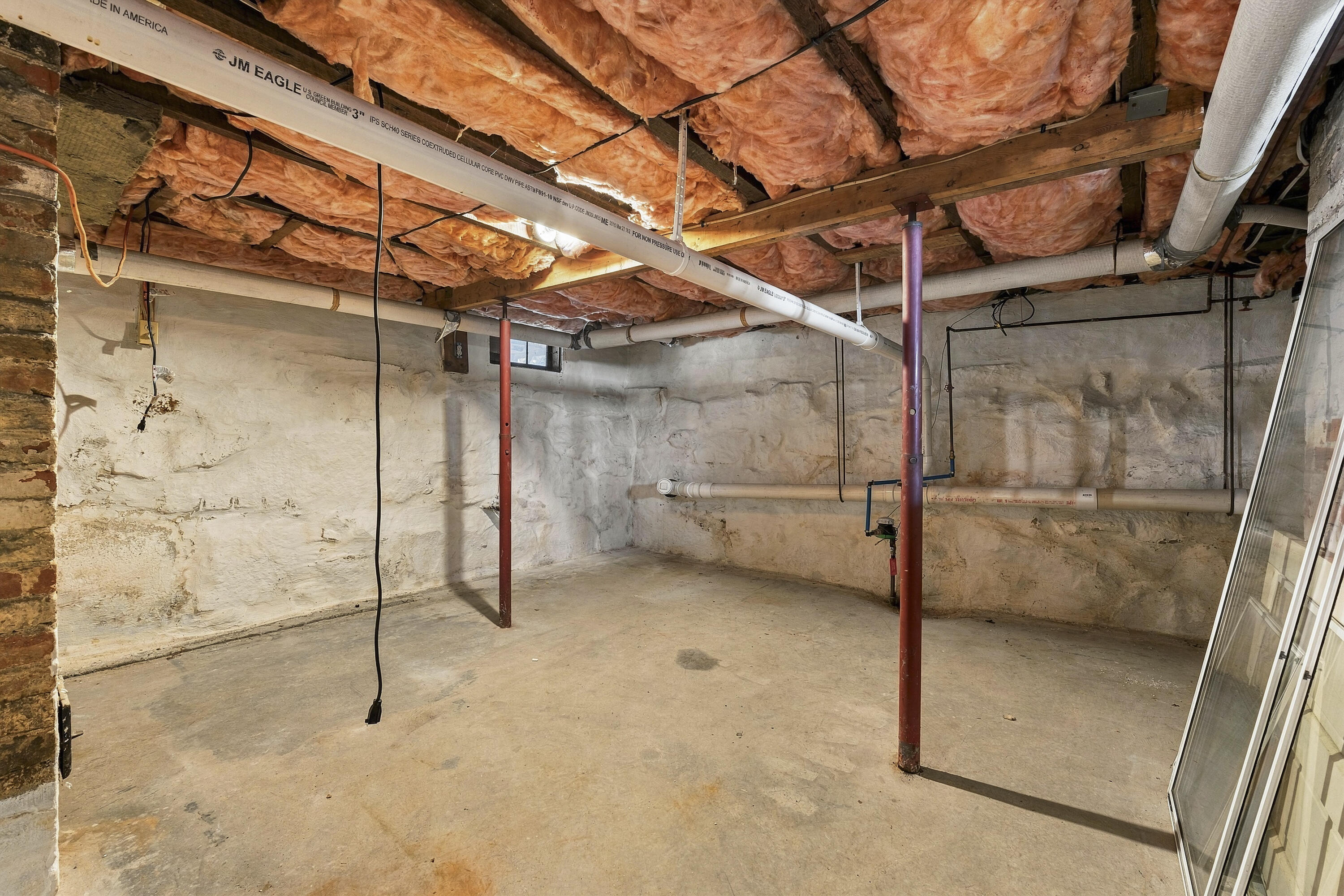 main property photo 50