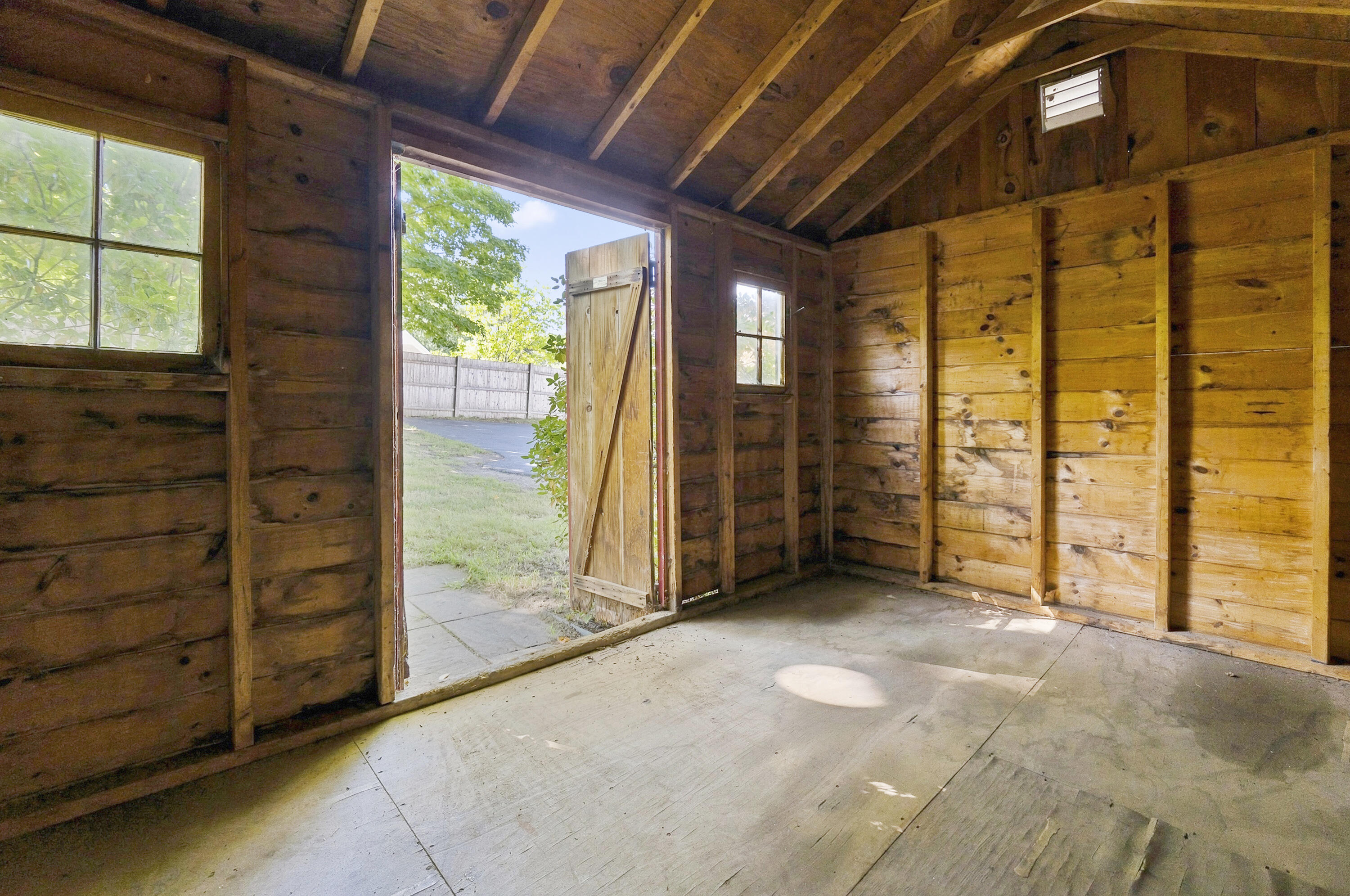 main property photo 58