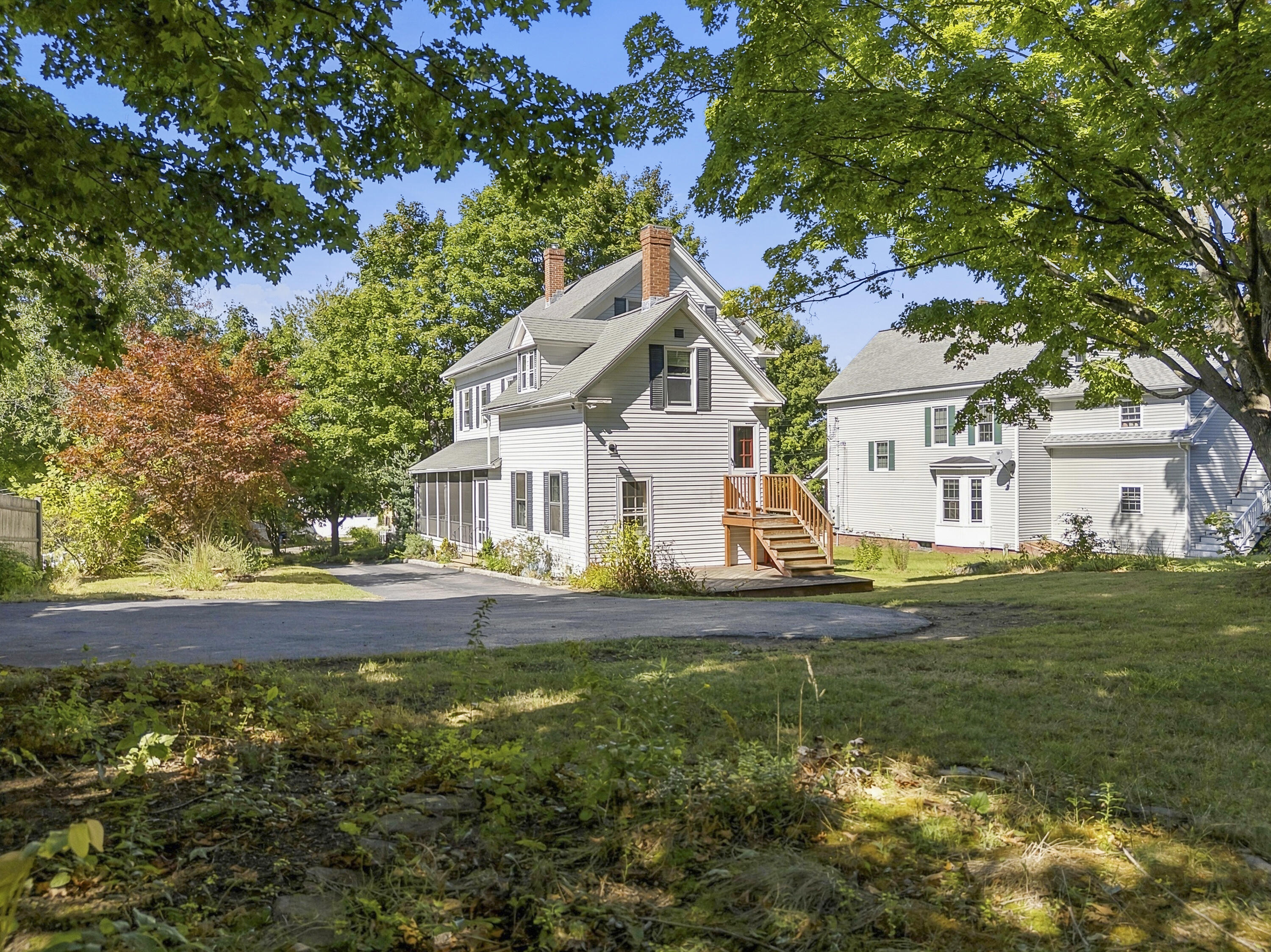 main property photo 59