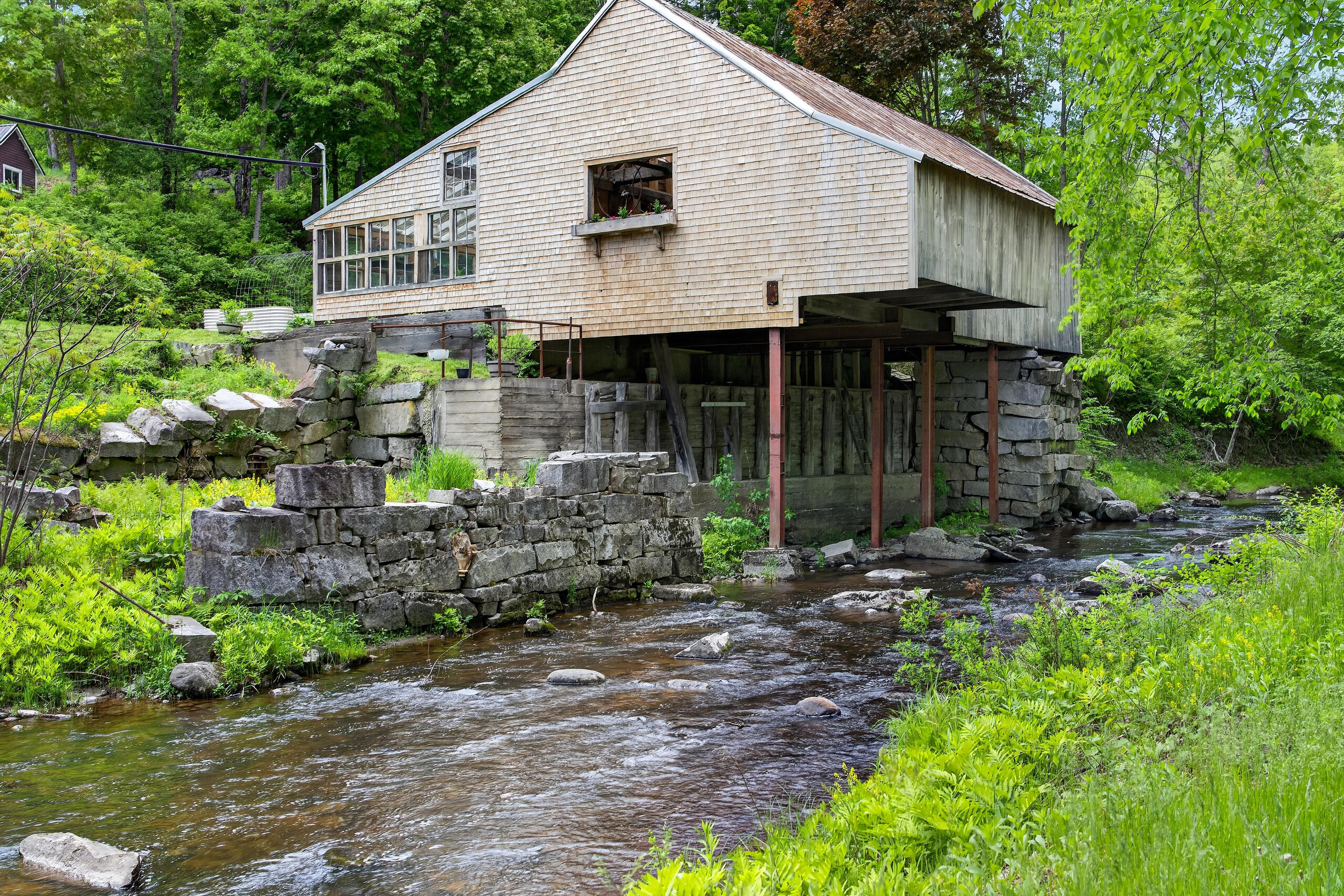 main property photo 114