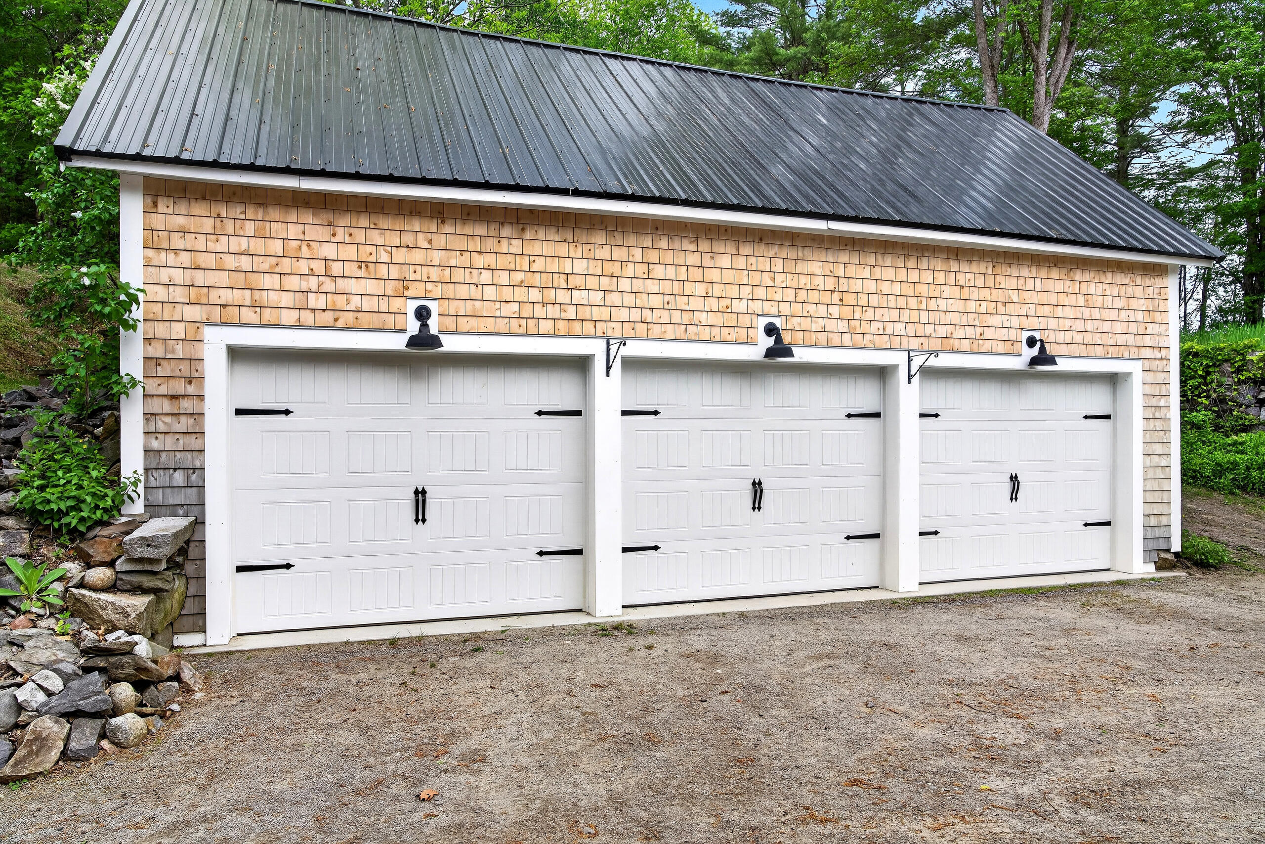 main property photo 66