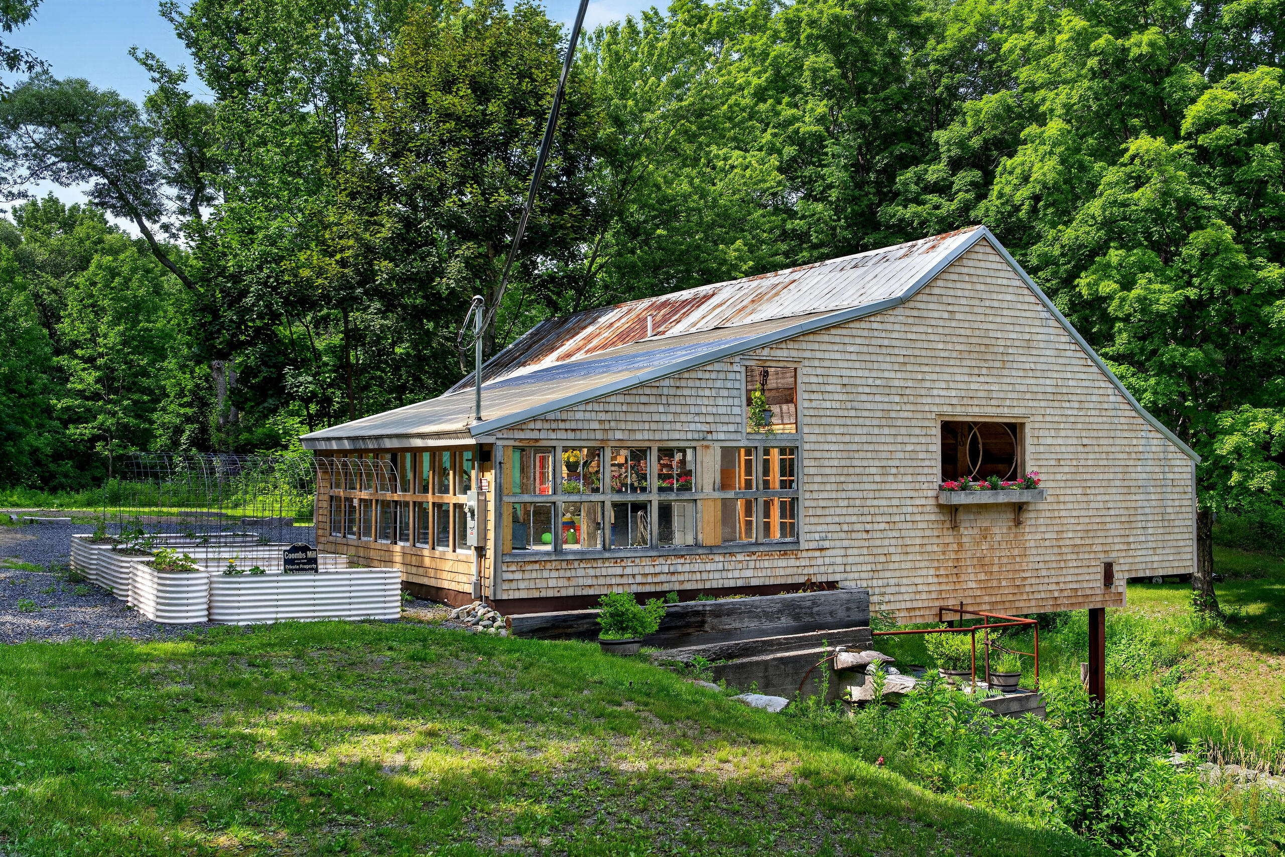 main property photo 73