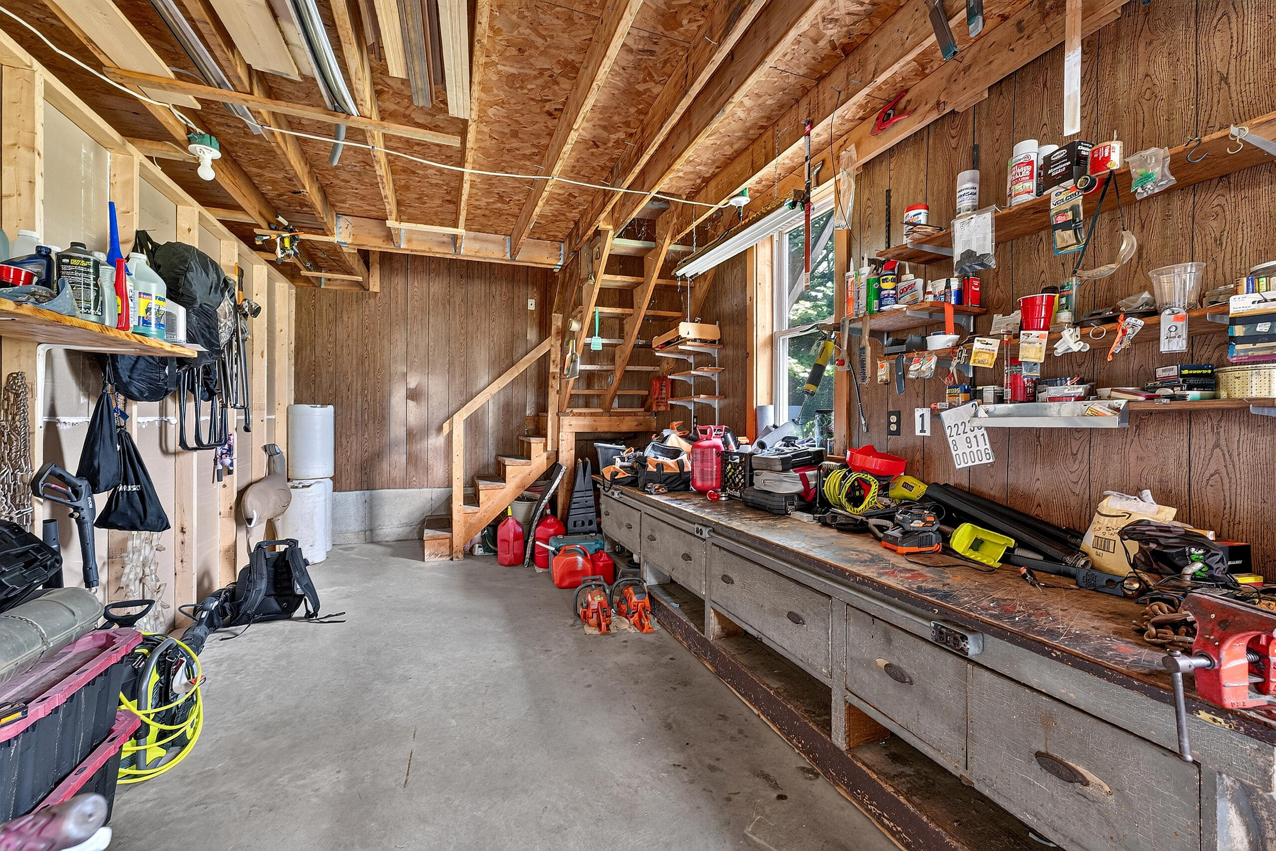 main property photo 79