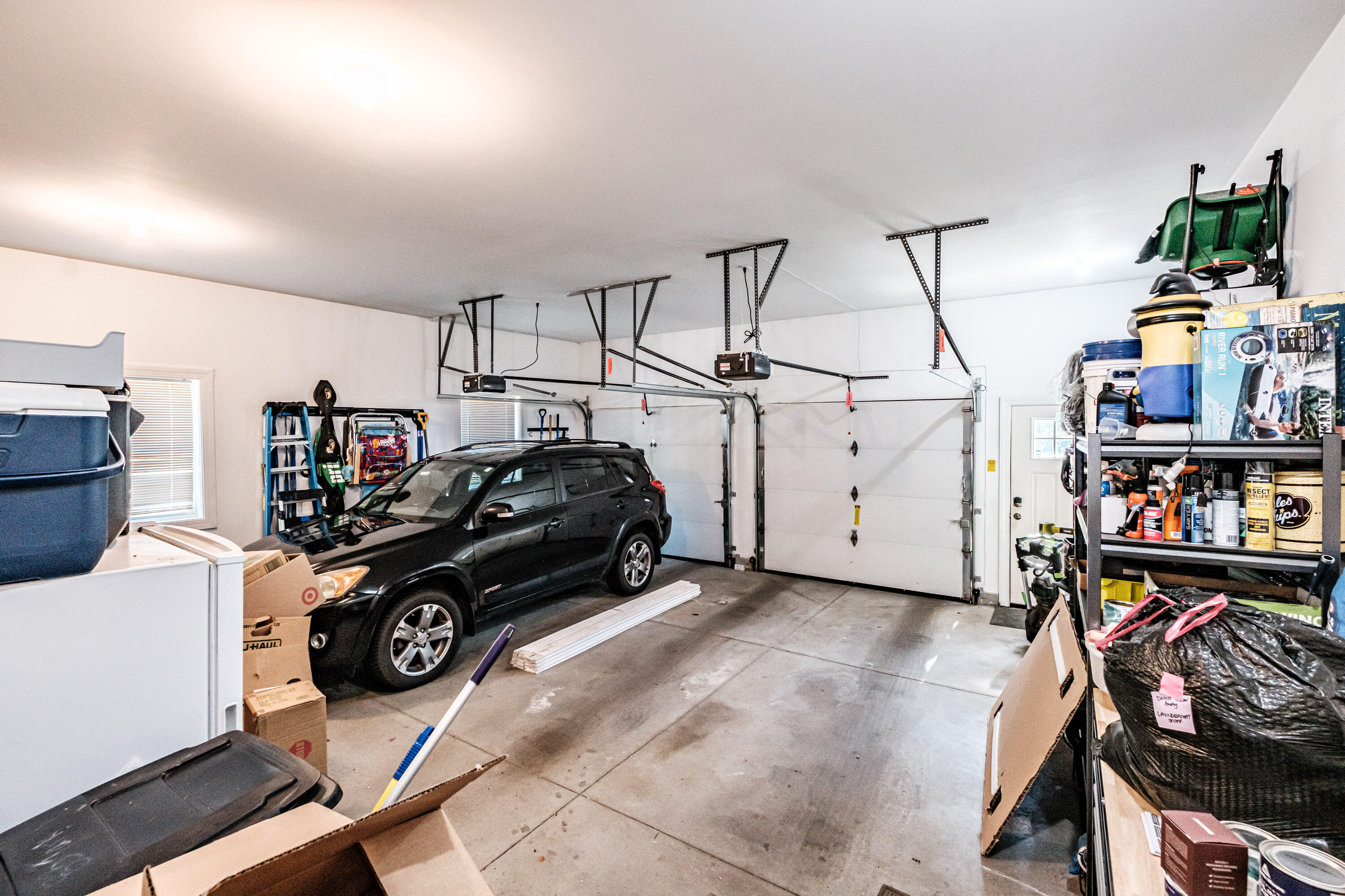 main property photo 73