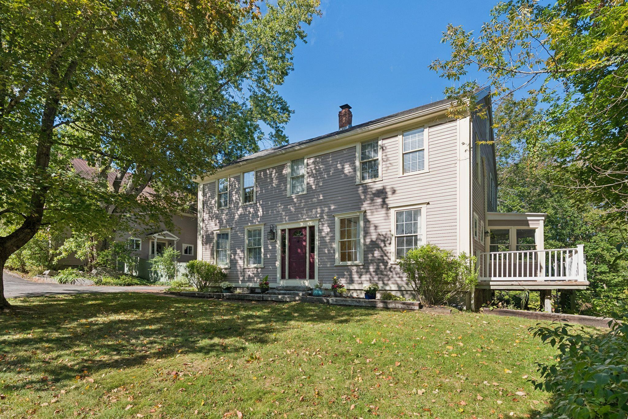main property photo 3