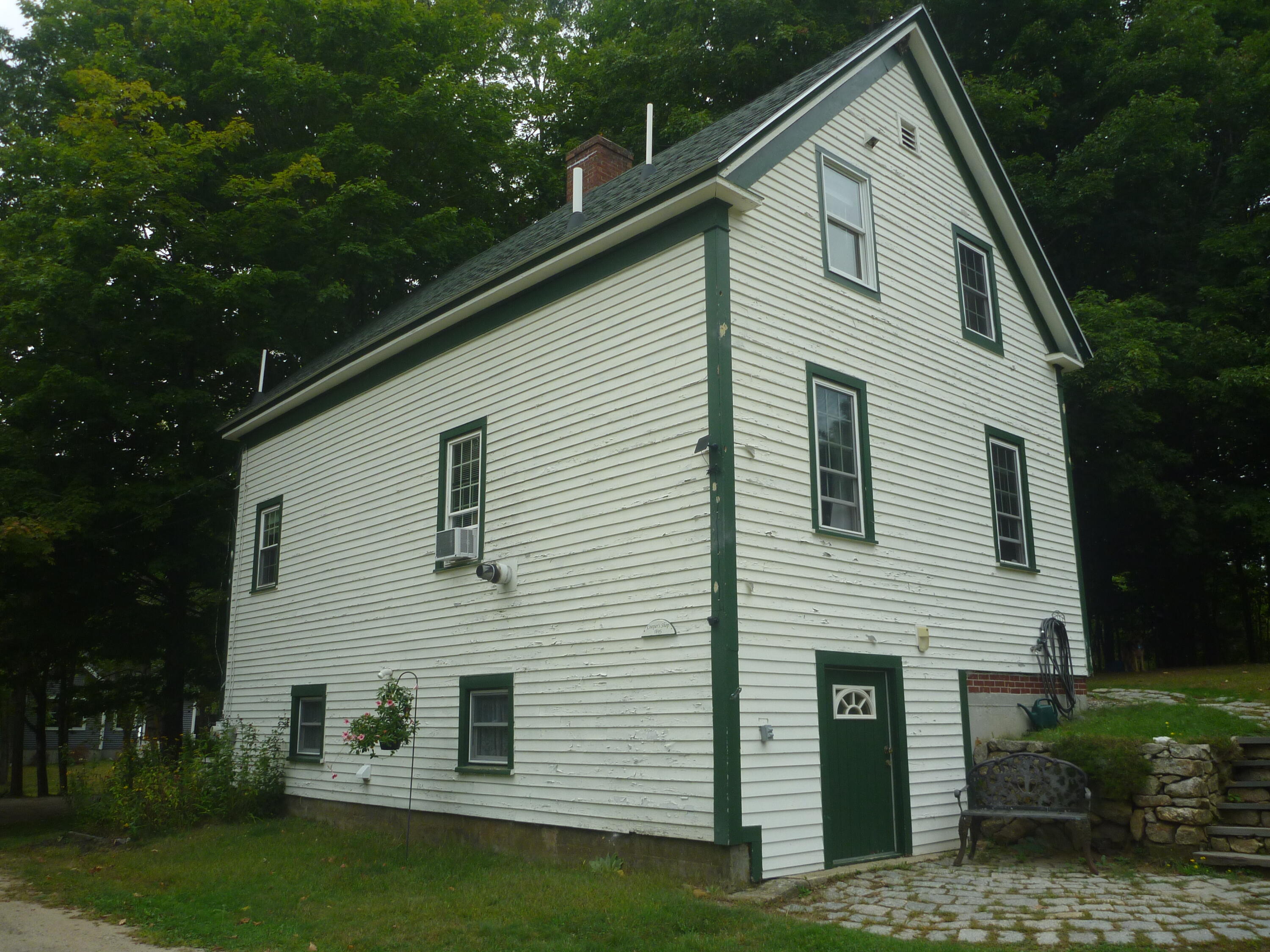 main property photo 3