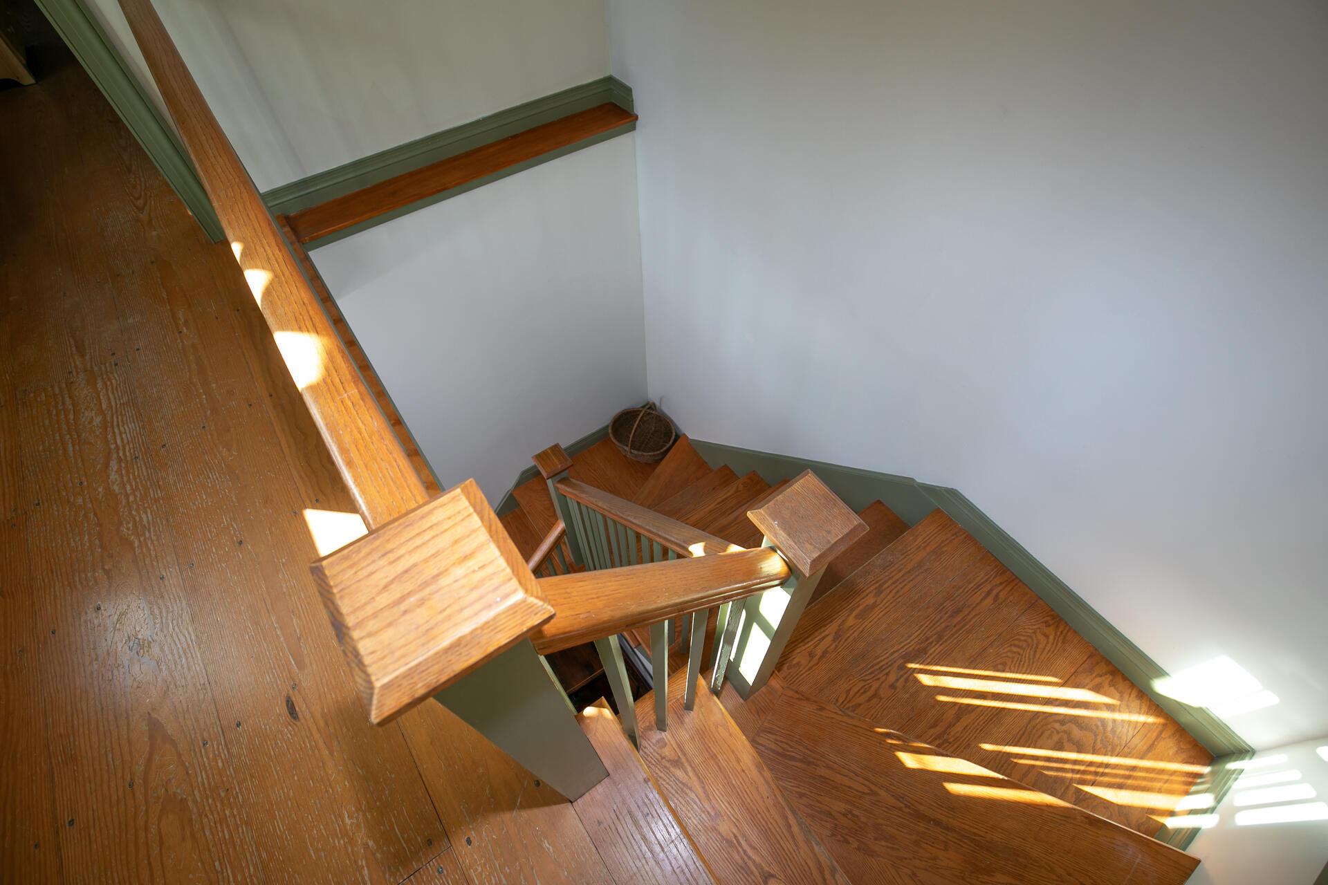 main property photo 31