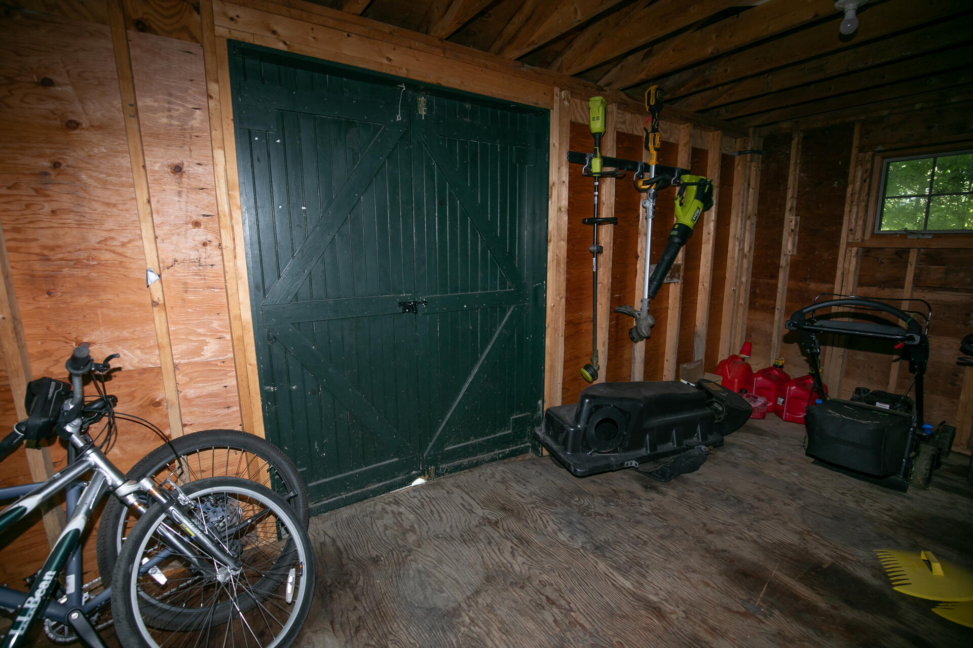 main property photo 88