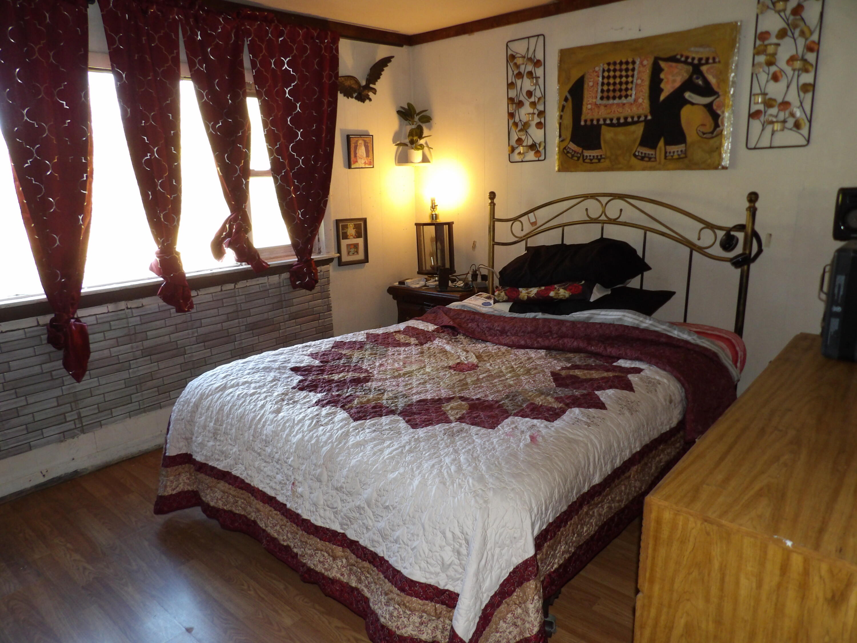 main property photo 18
