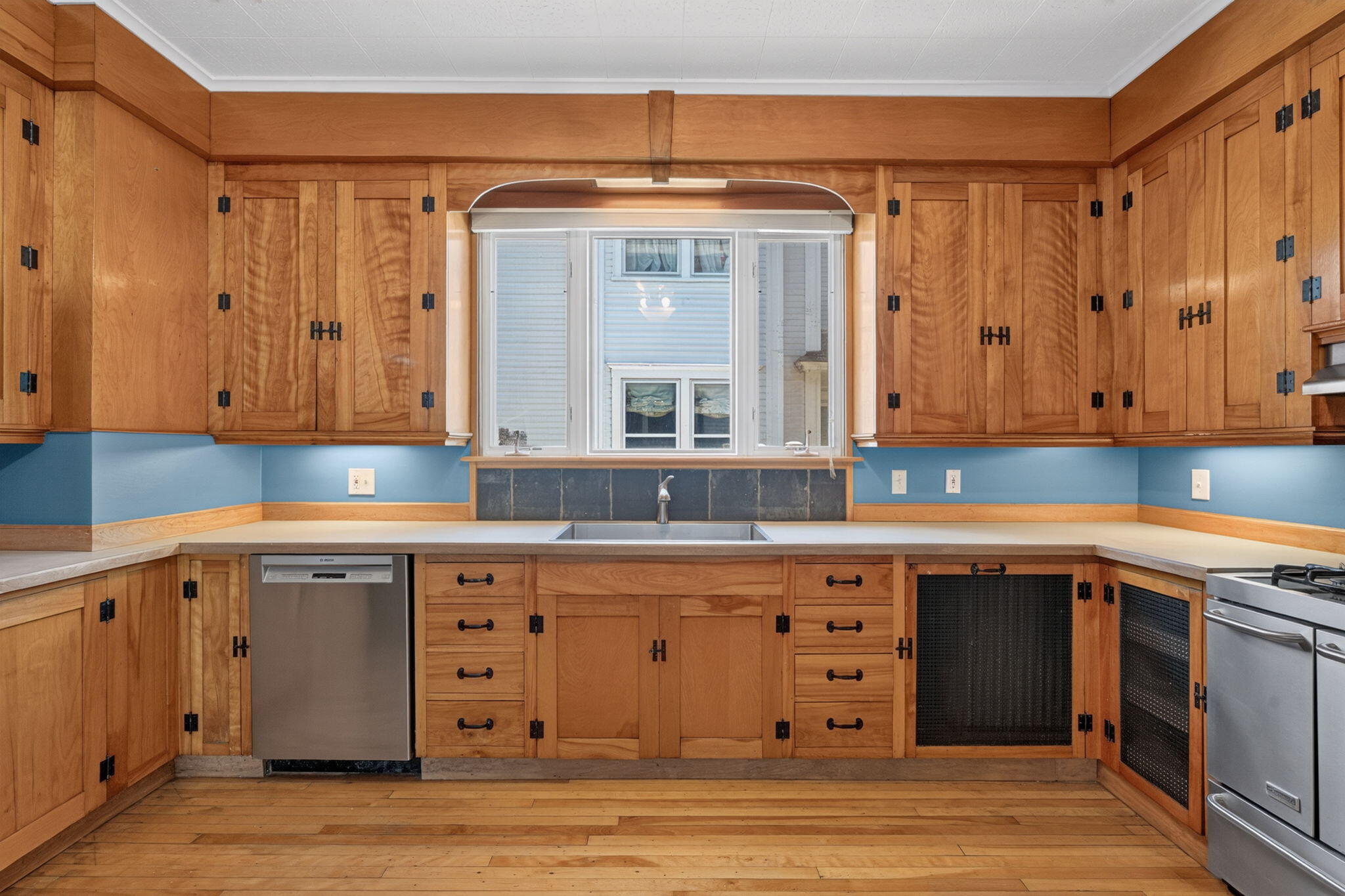 main property photo 15