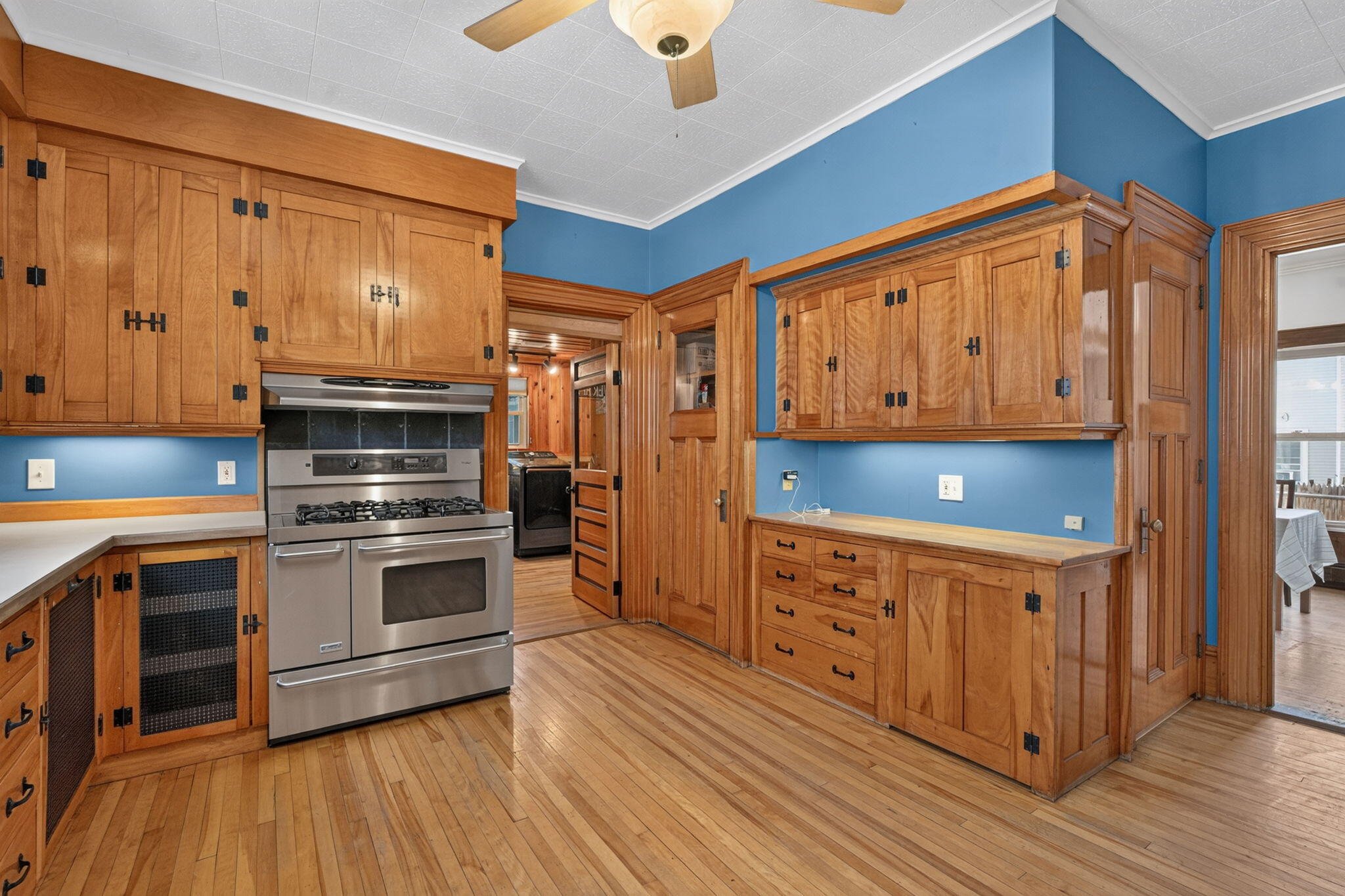 main property photo 16