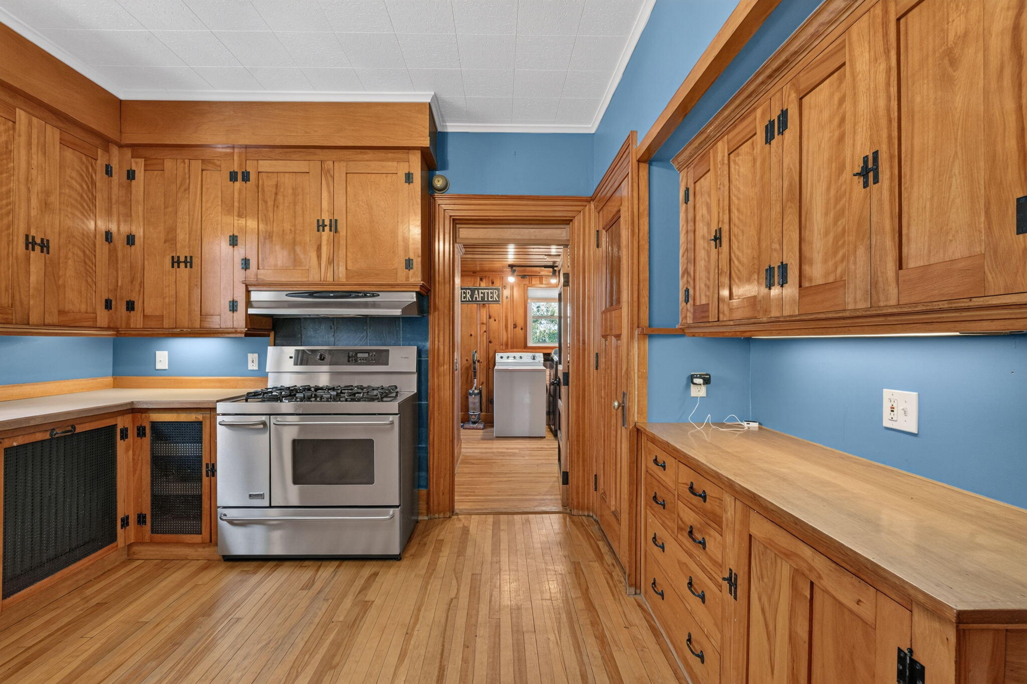 main property photo 17