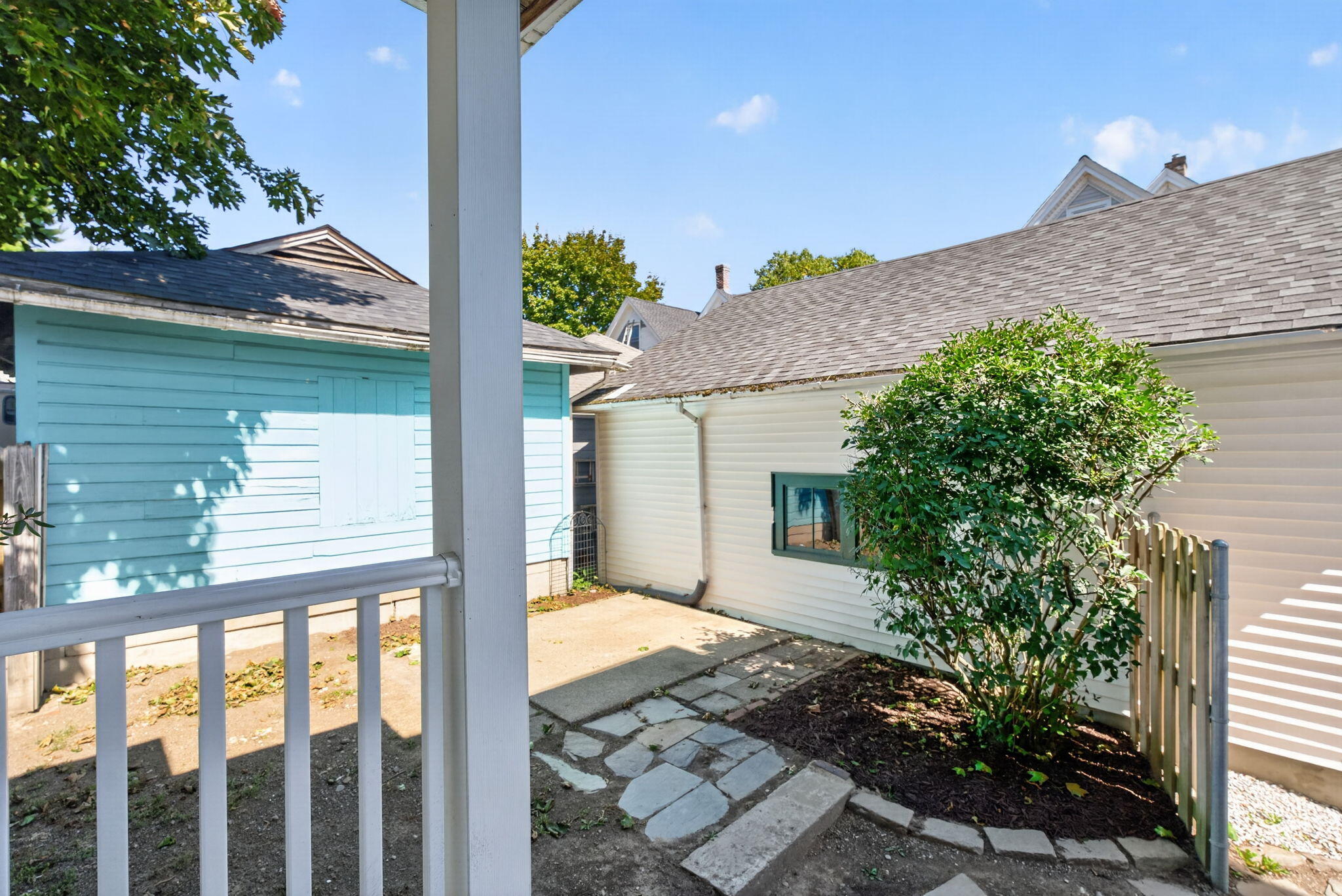 main property photo 54