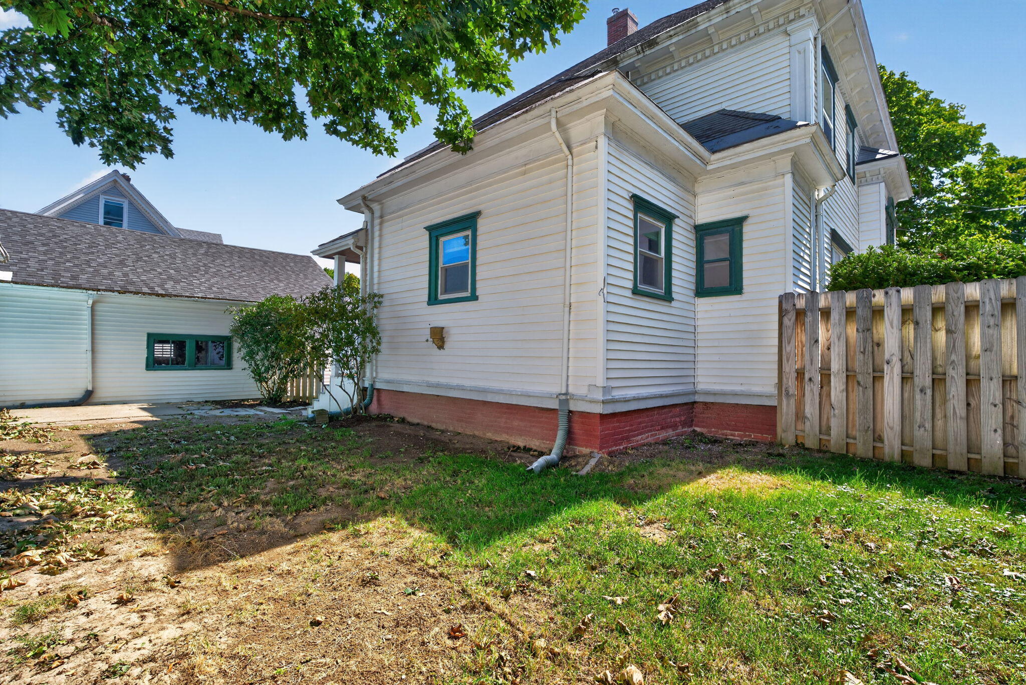 main property photo 58