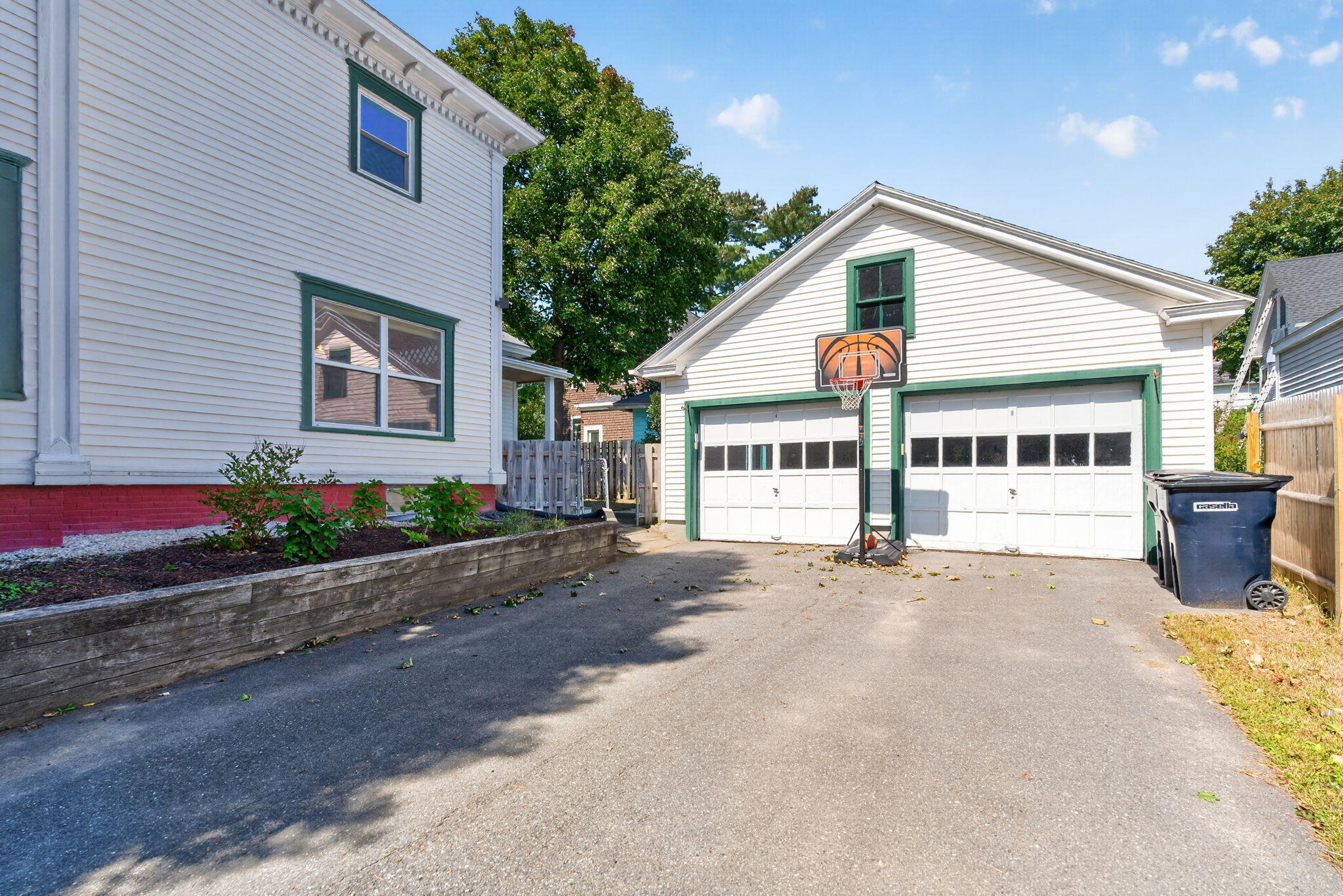 main property photo 61