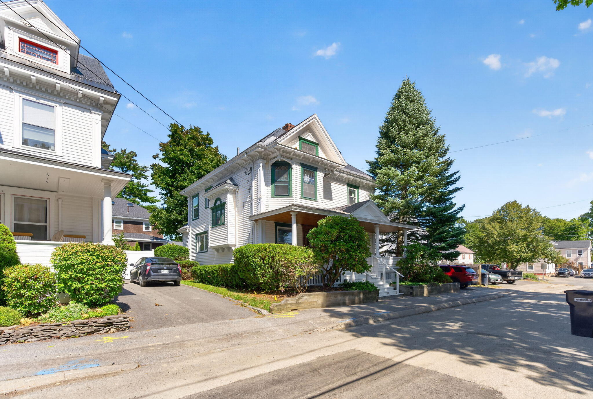 main property photo 64