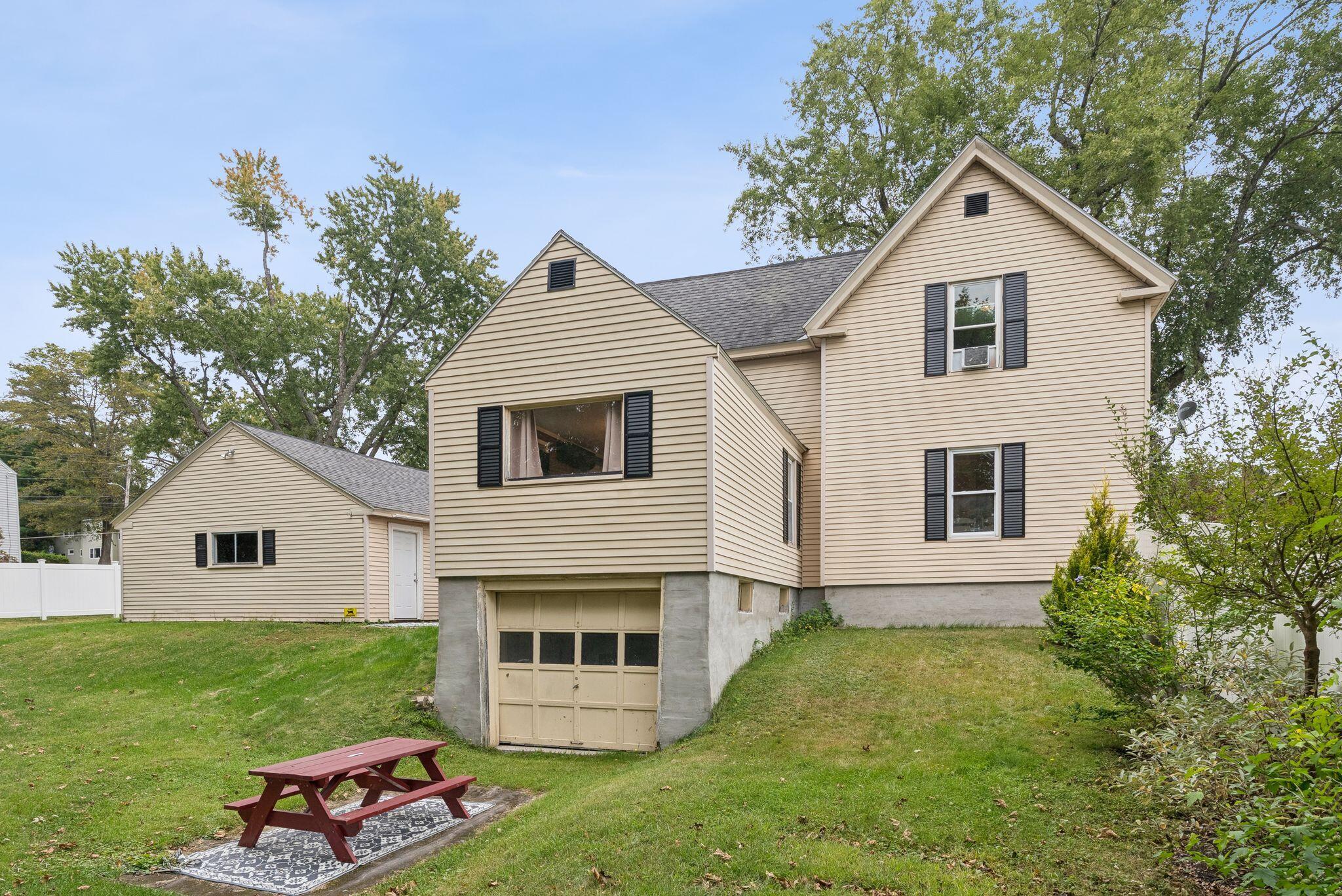 main property photo 48