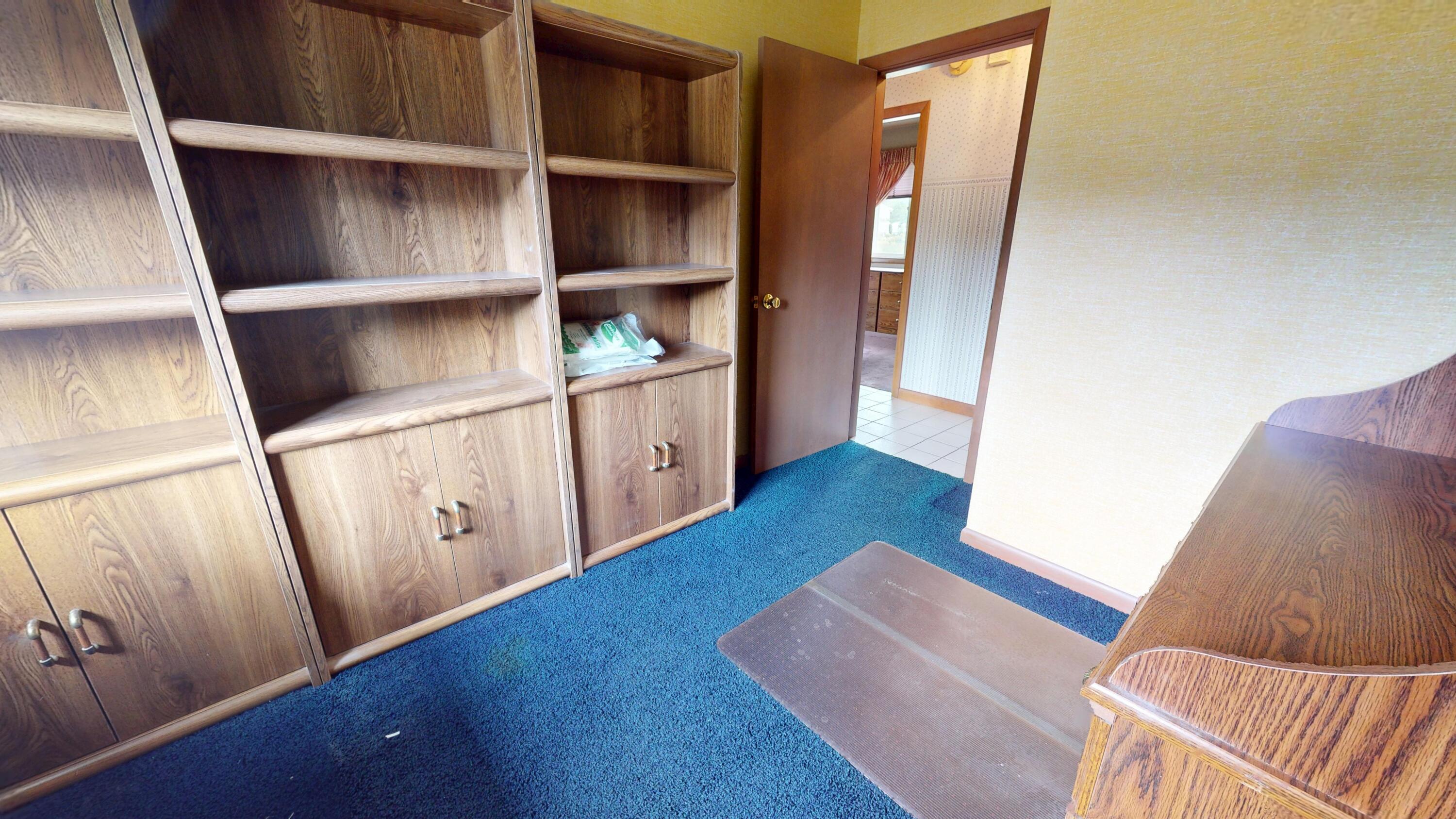 main property photo 28