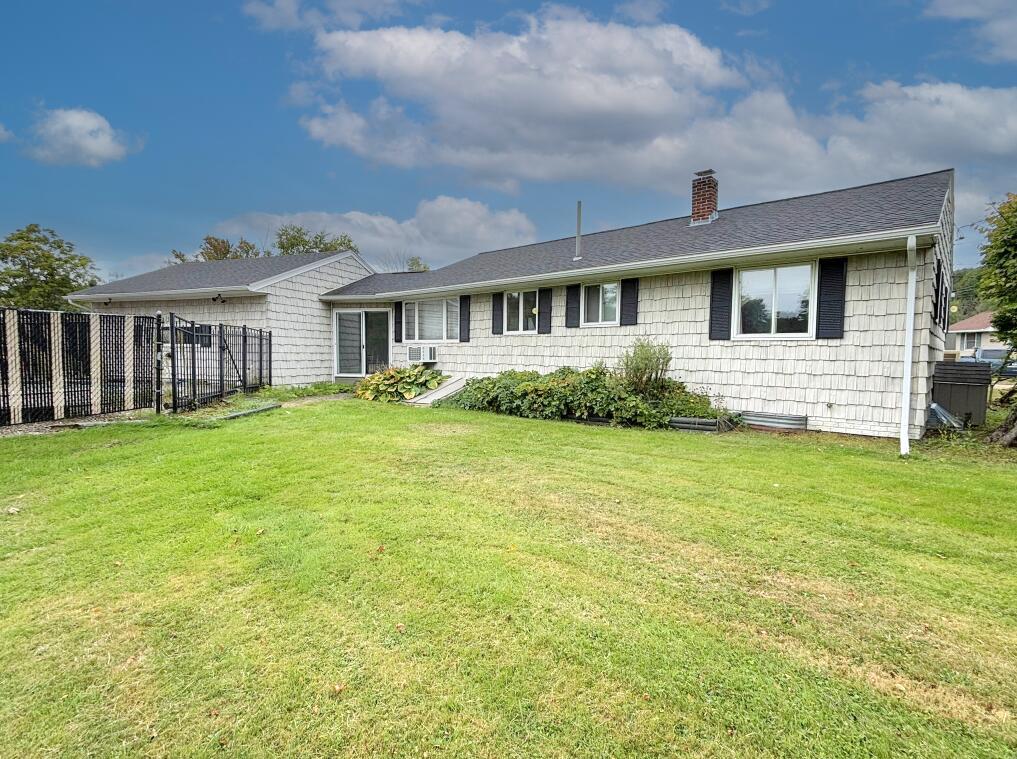 main property photo 67