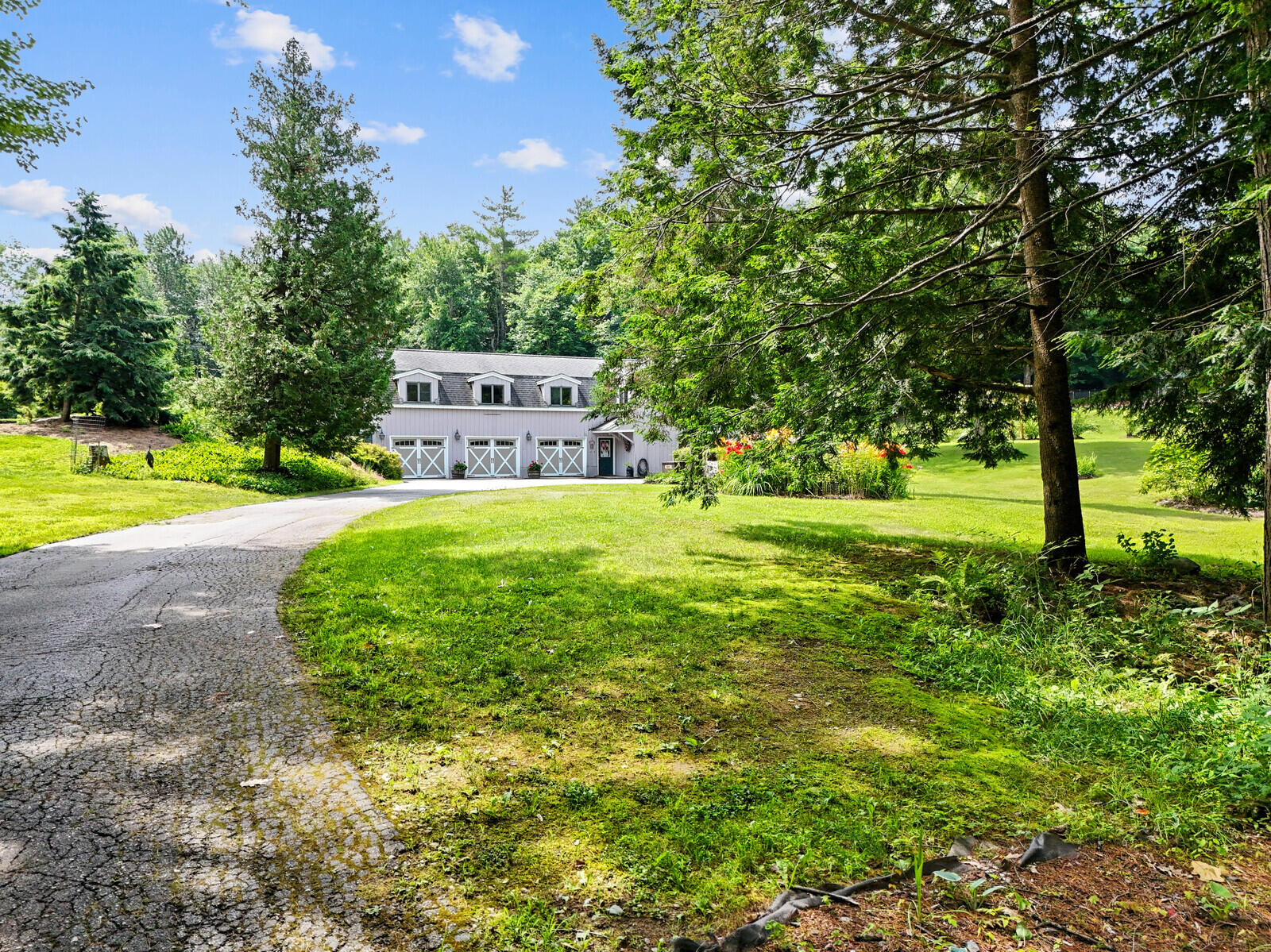 main property photo 112