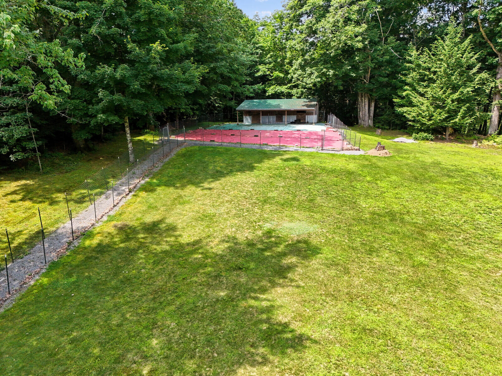 main property photo 90