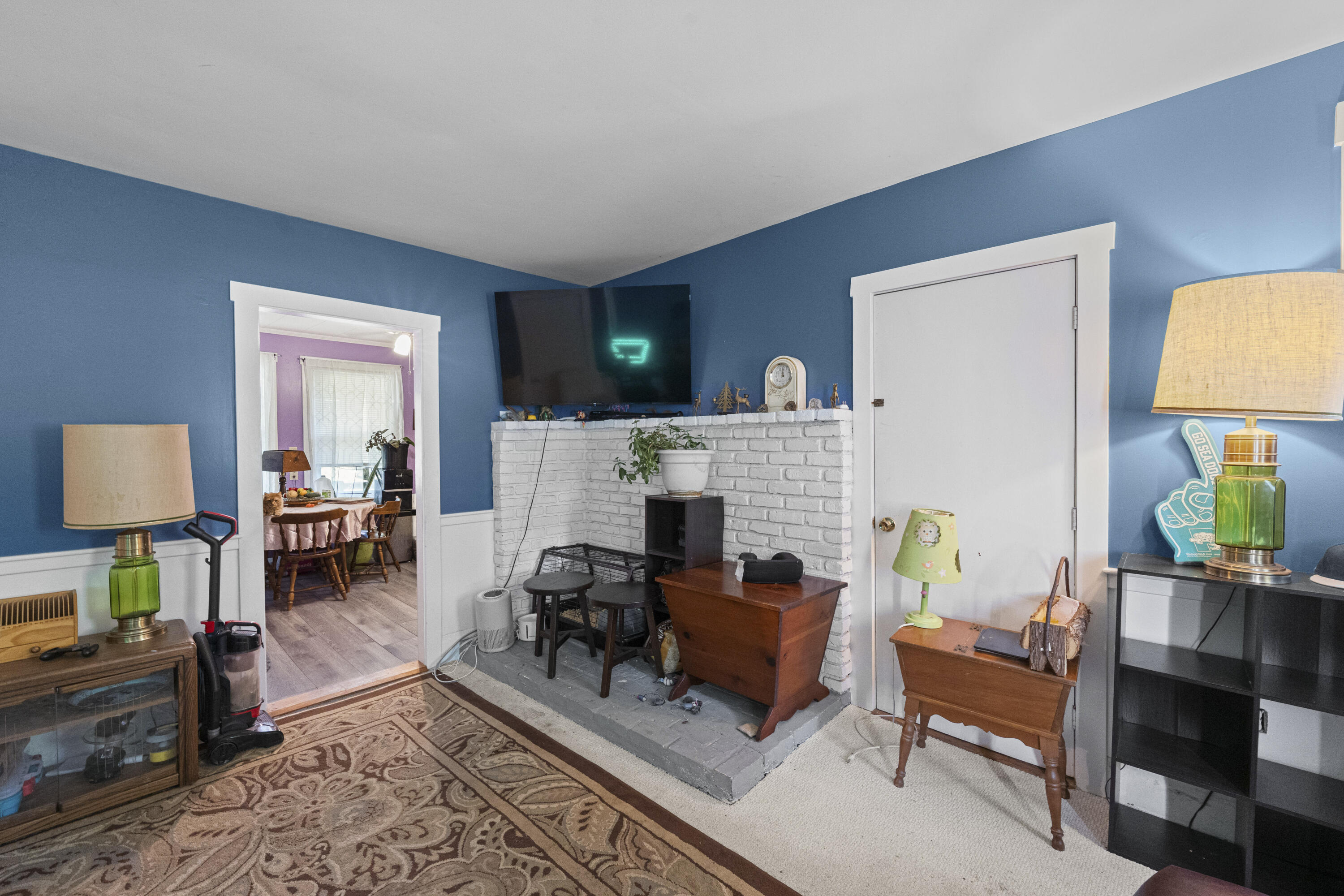 main property photo 18