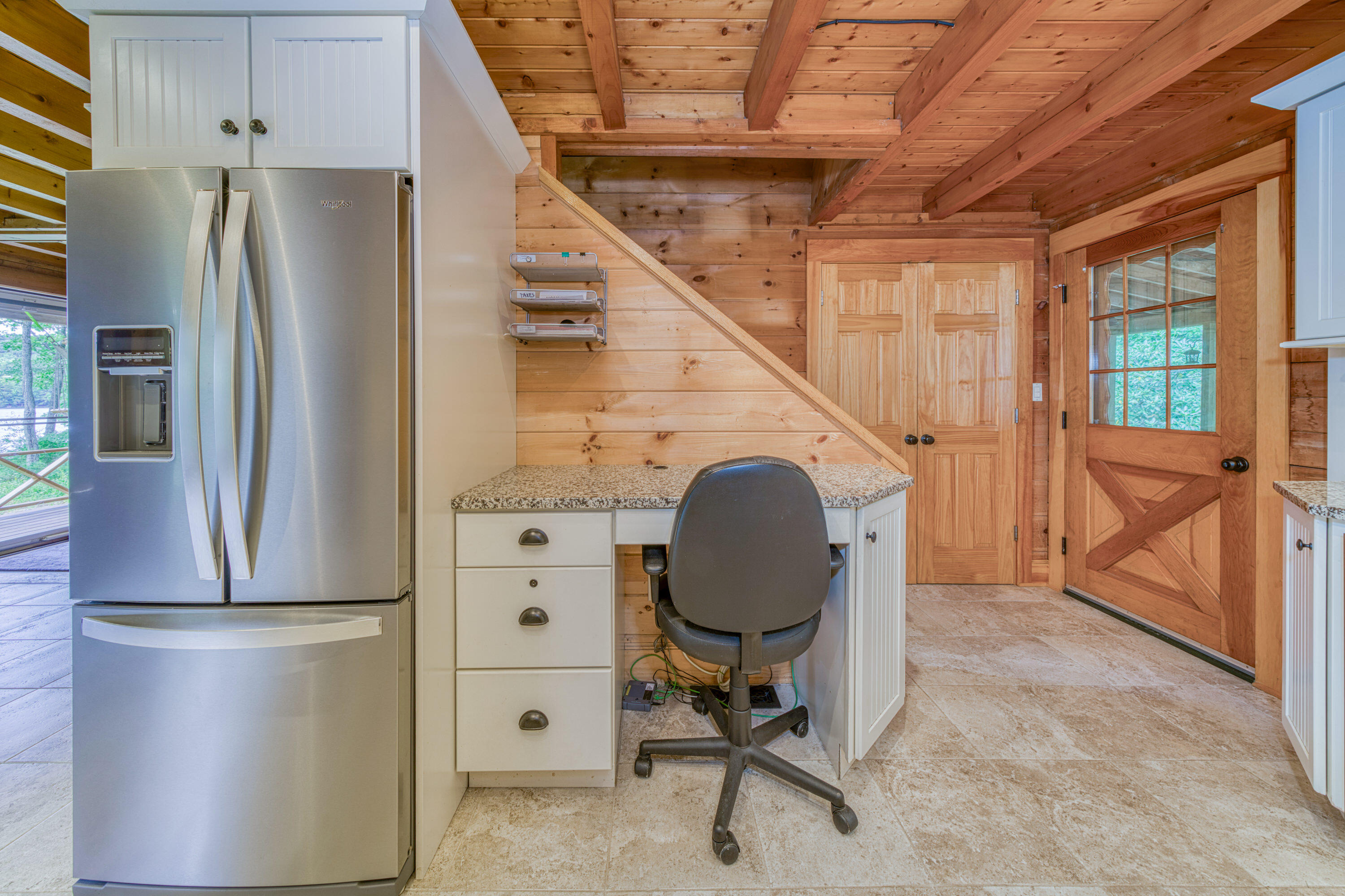 main property photo 22