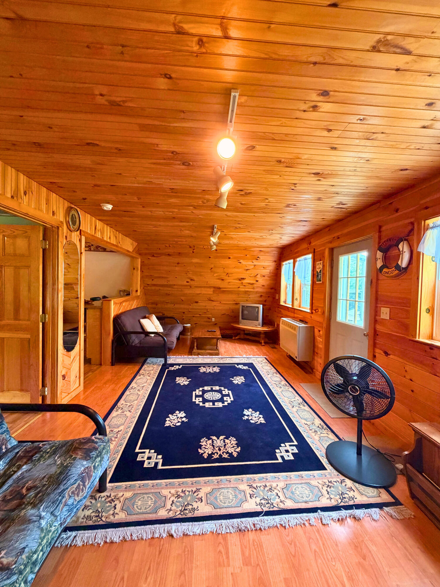 main property photo 27