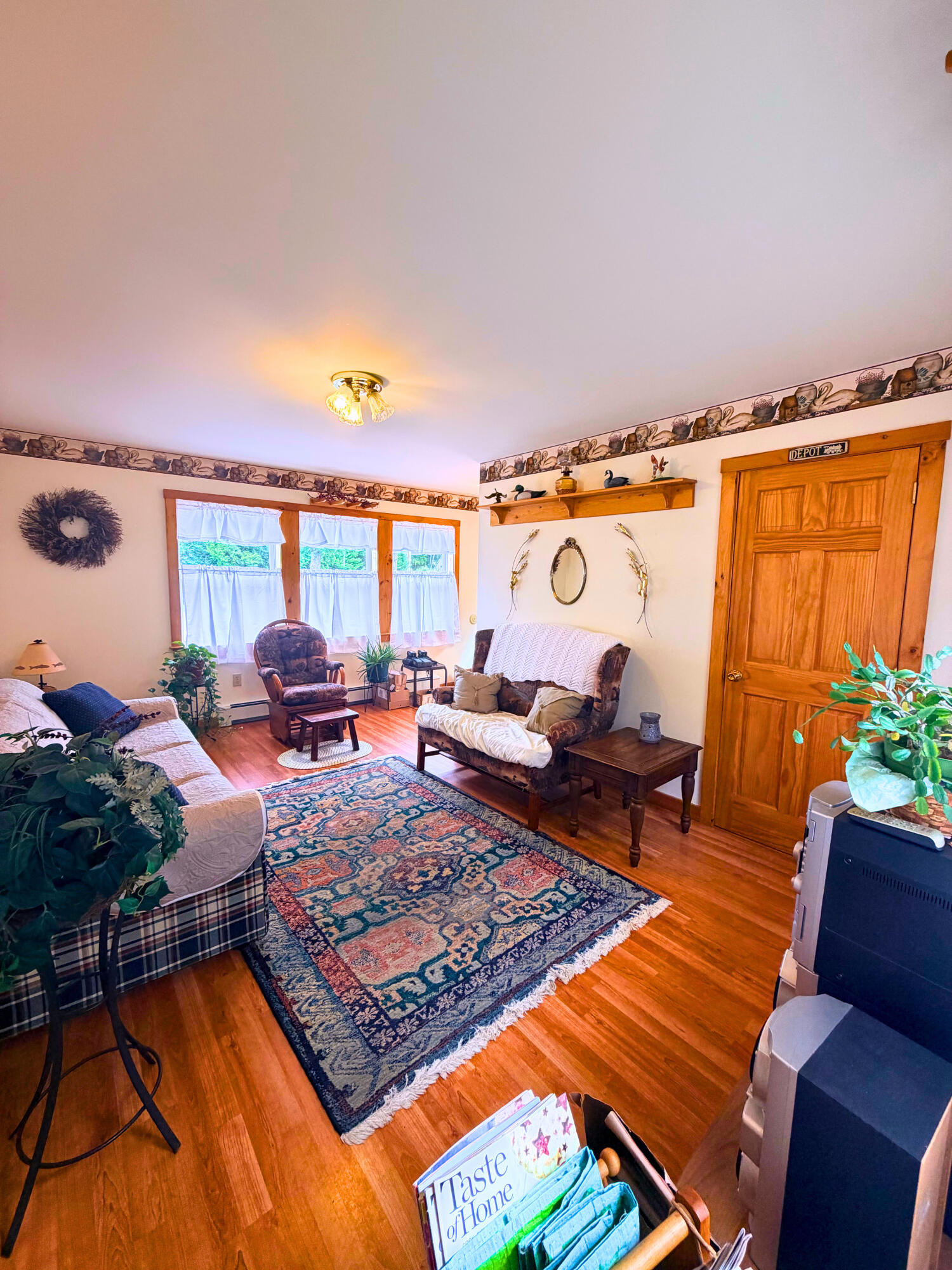 main property photo 9