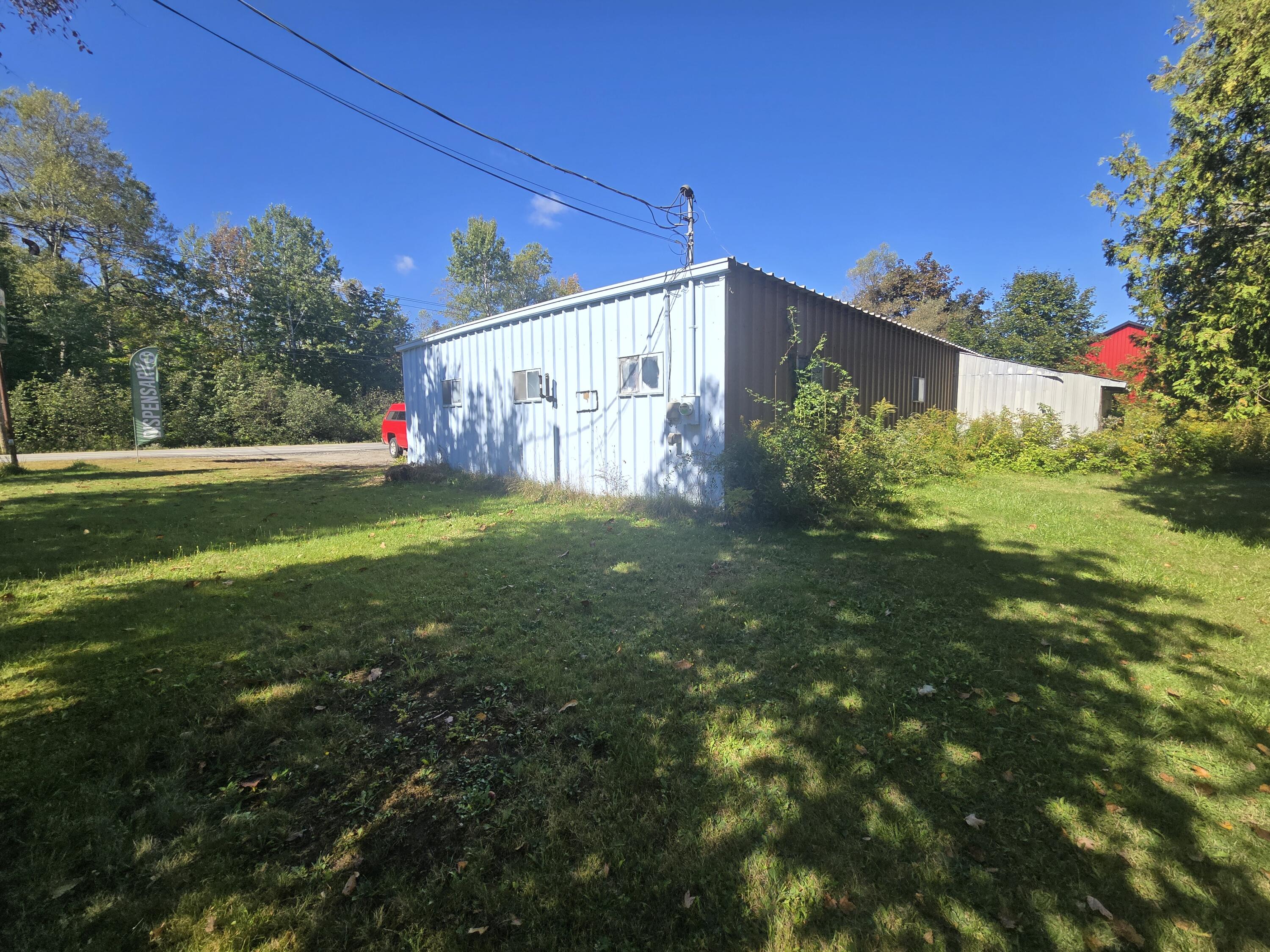 main property photo 6