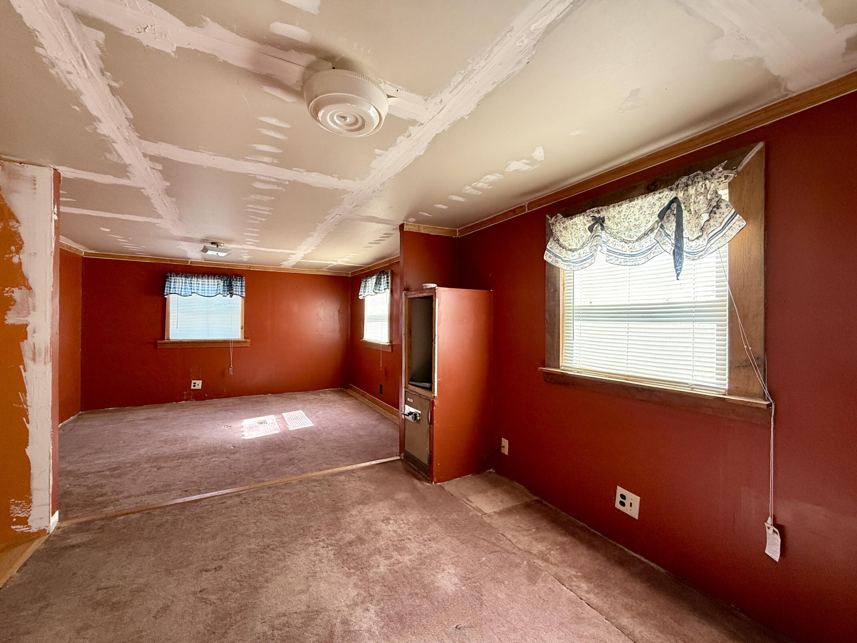 main property photo 60