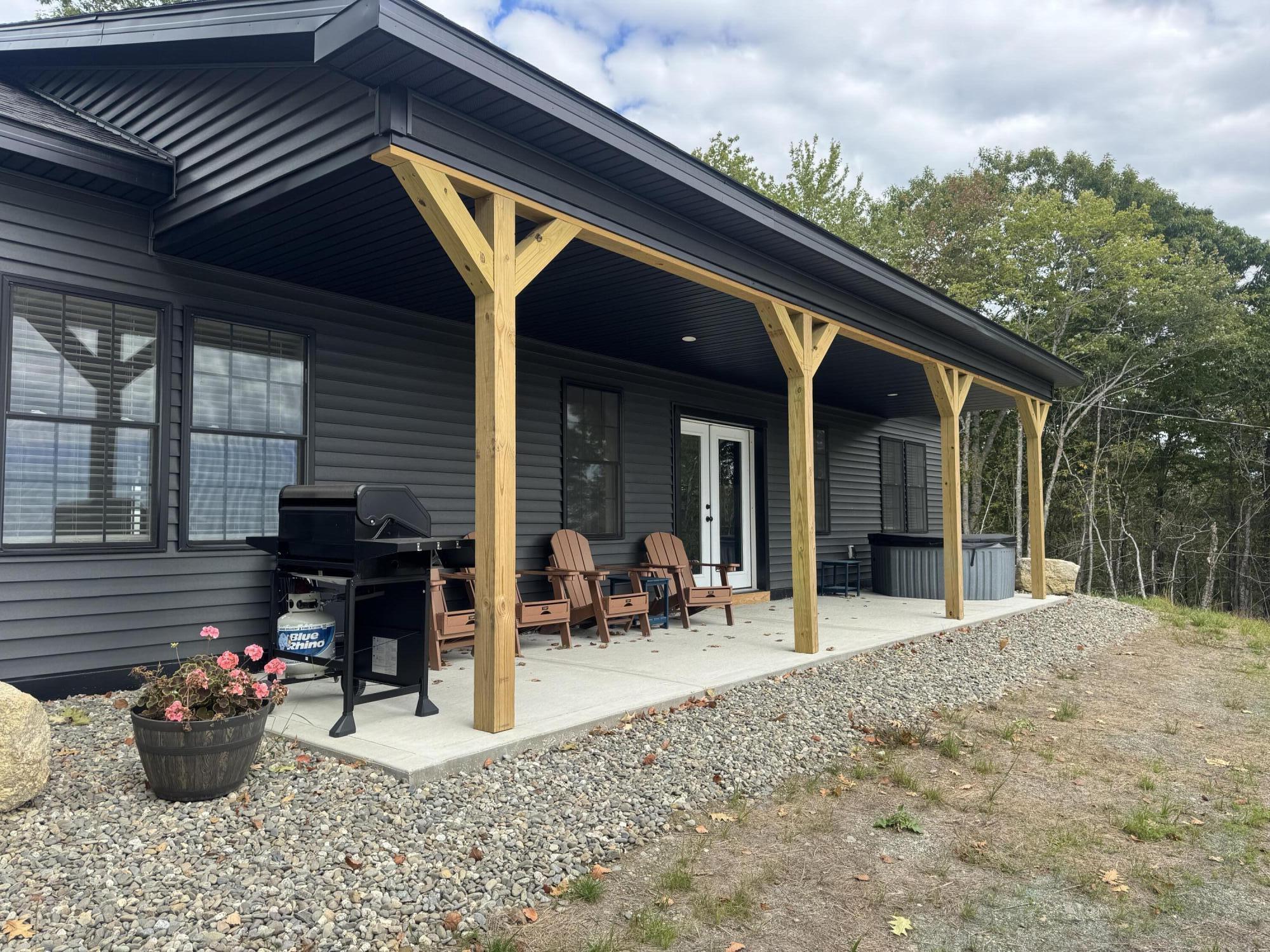 main property photo 16