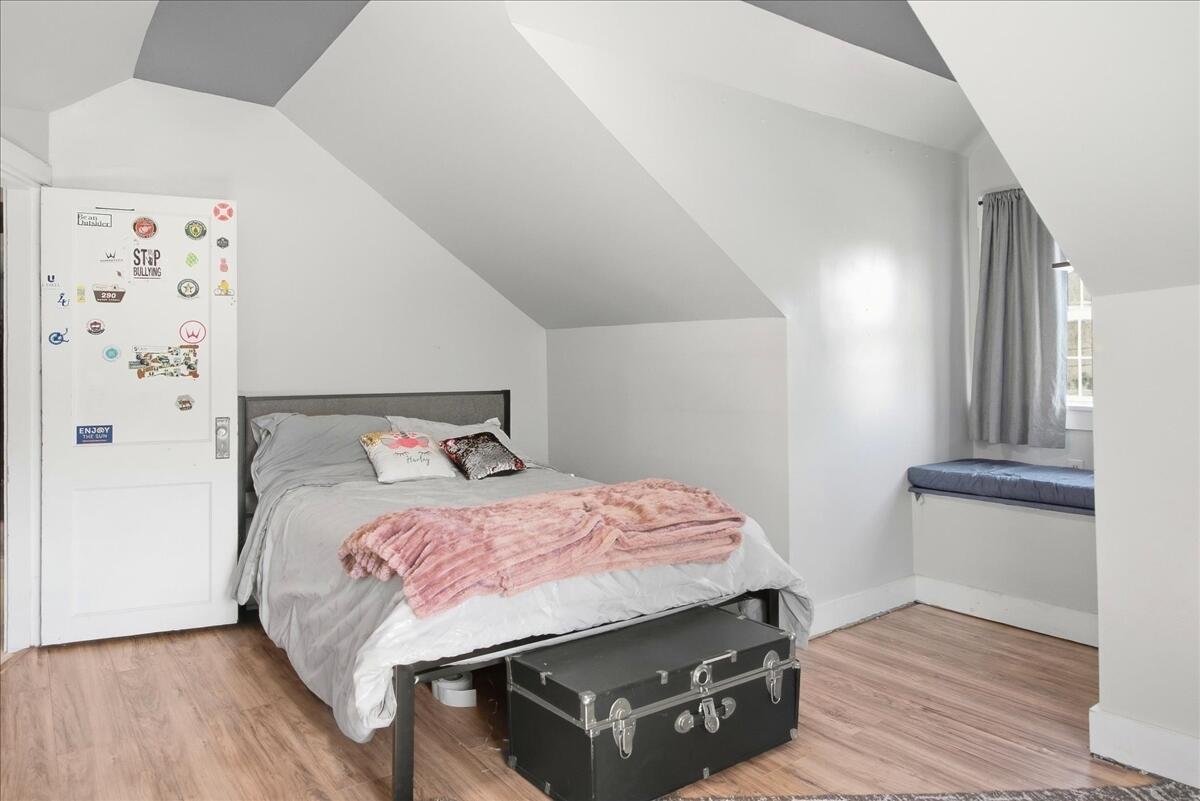 main property photo 71