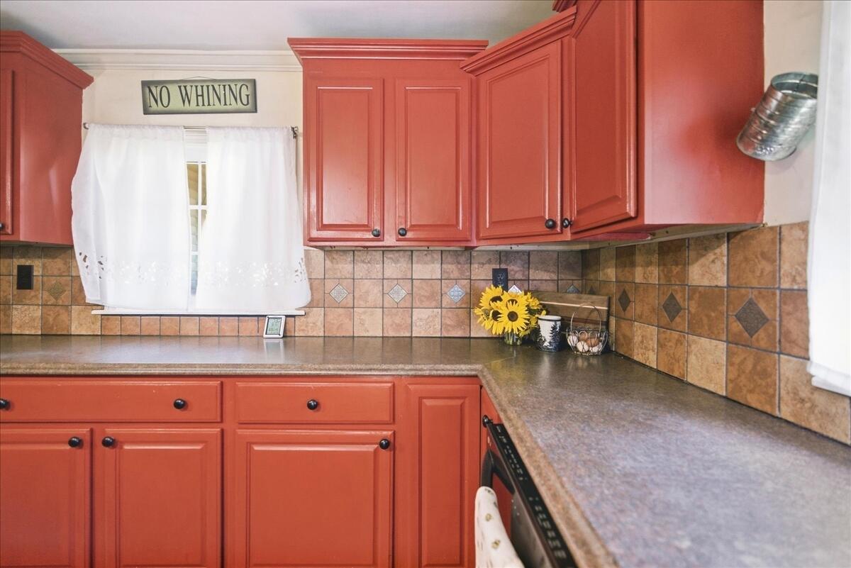 main property photo 80