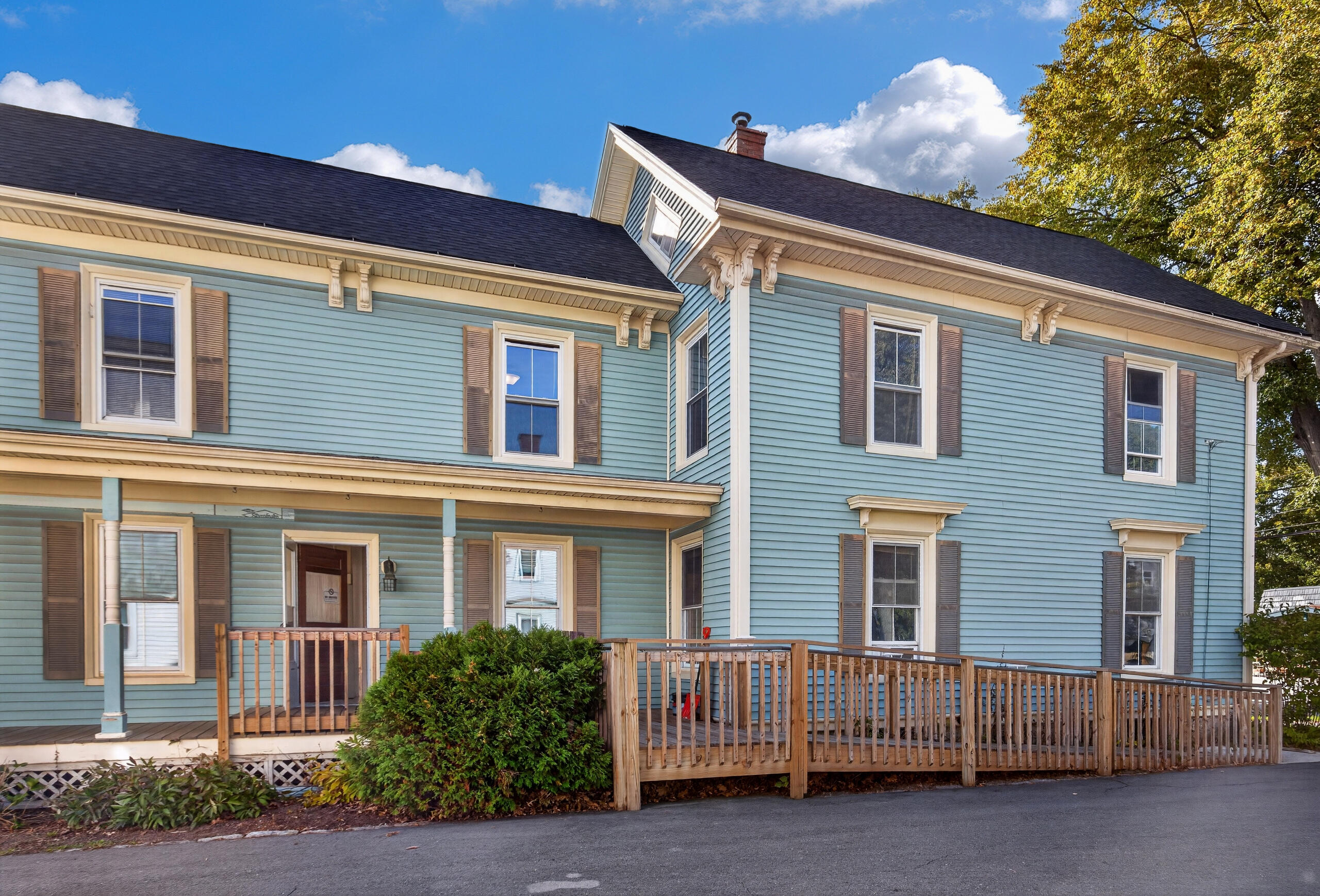 main property photo 50