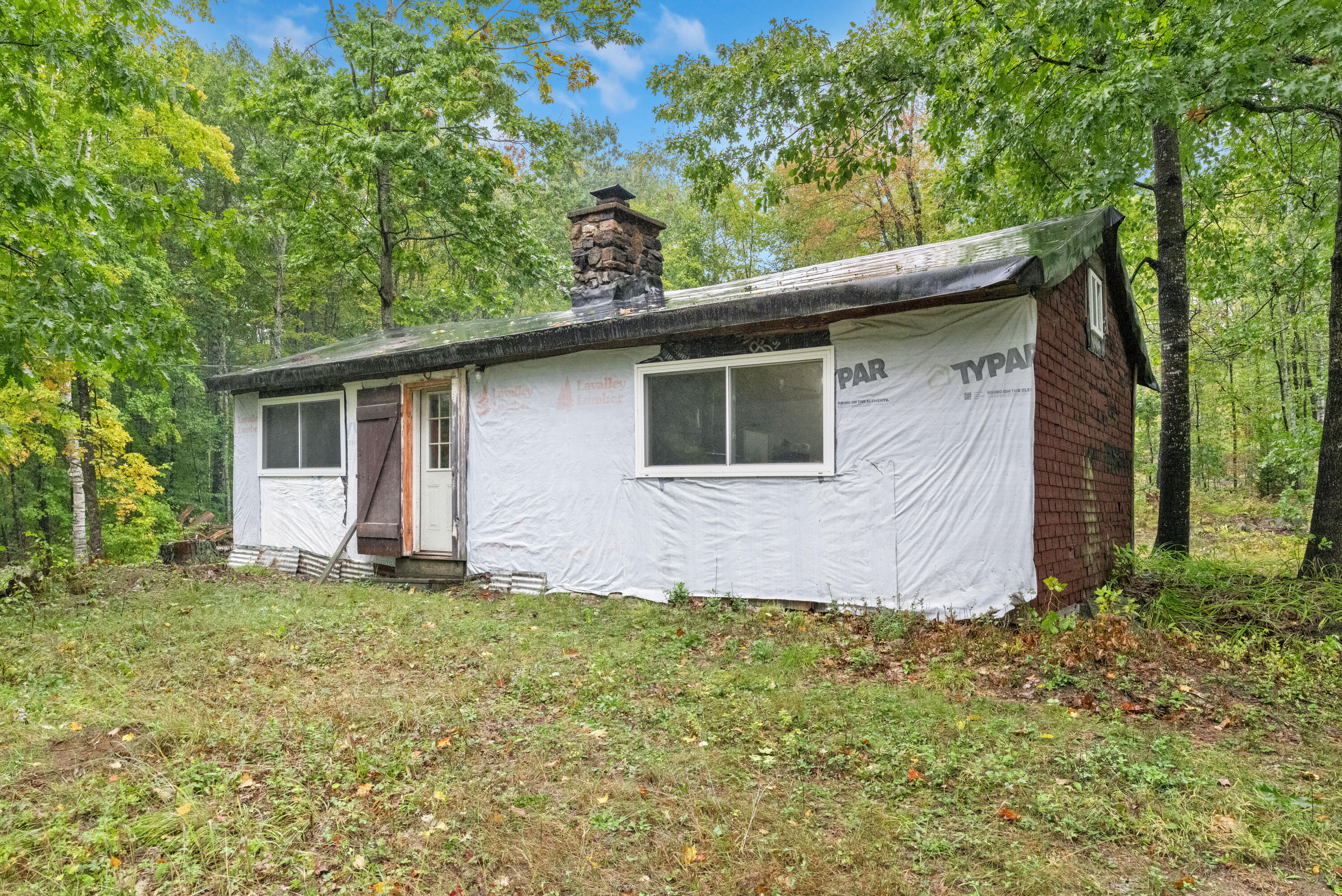 main property photo 11