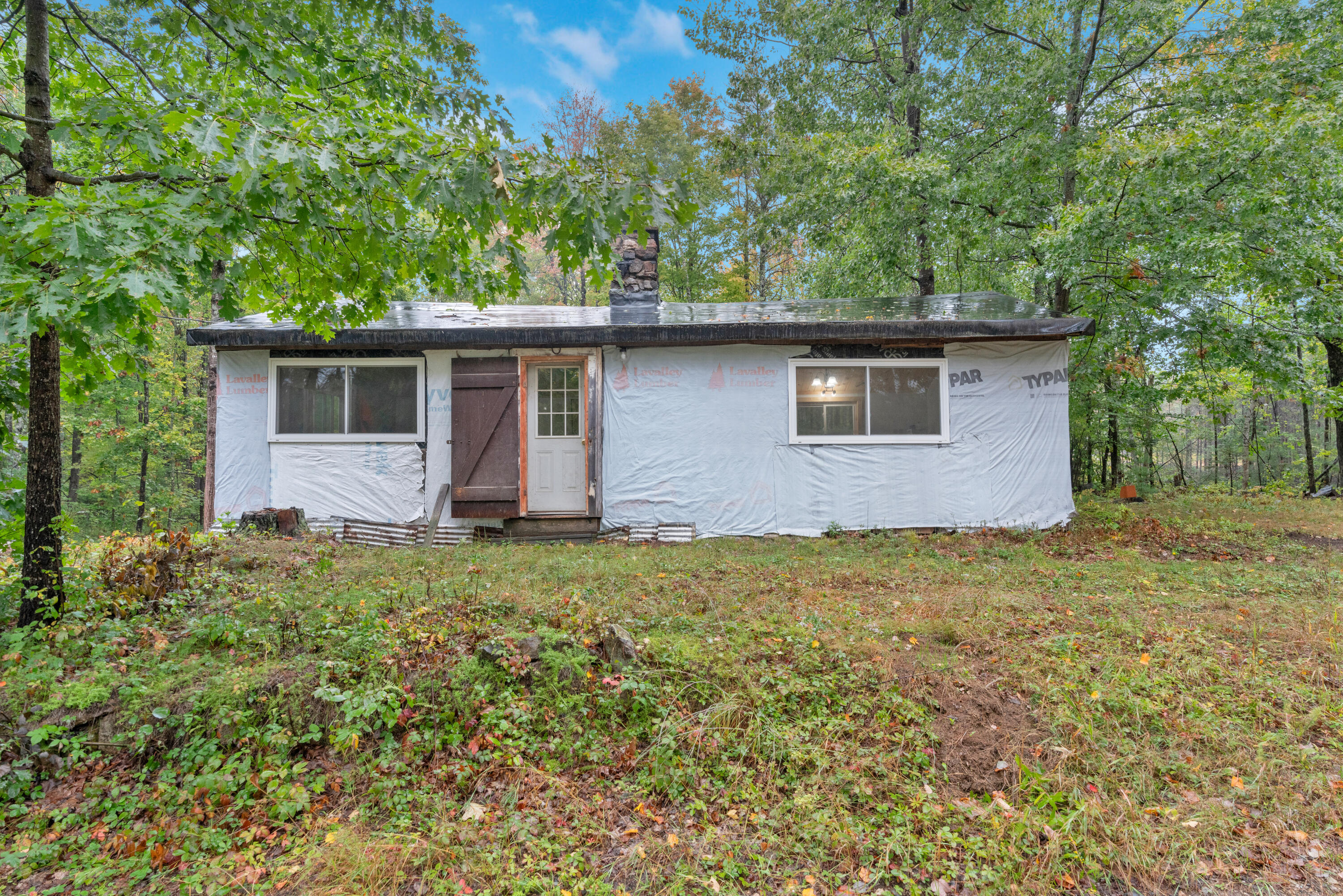 main property photo 12