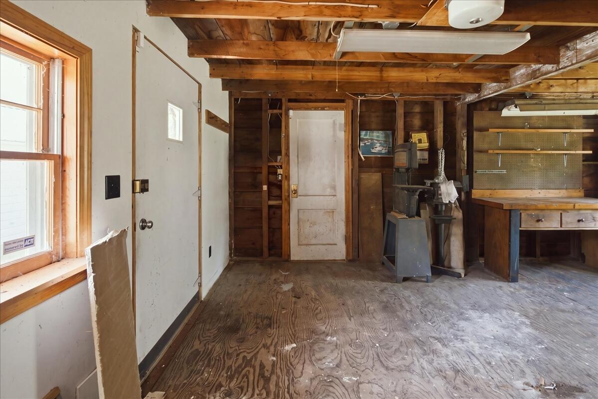 main property photo 60