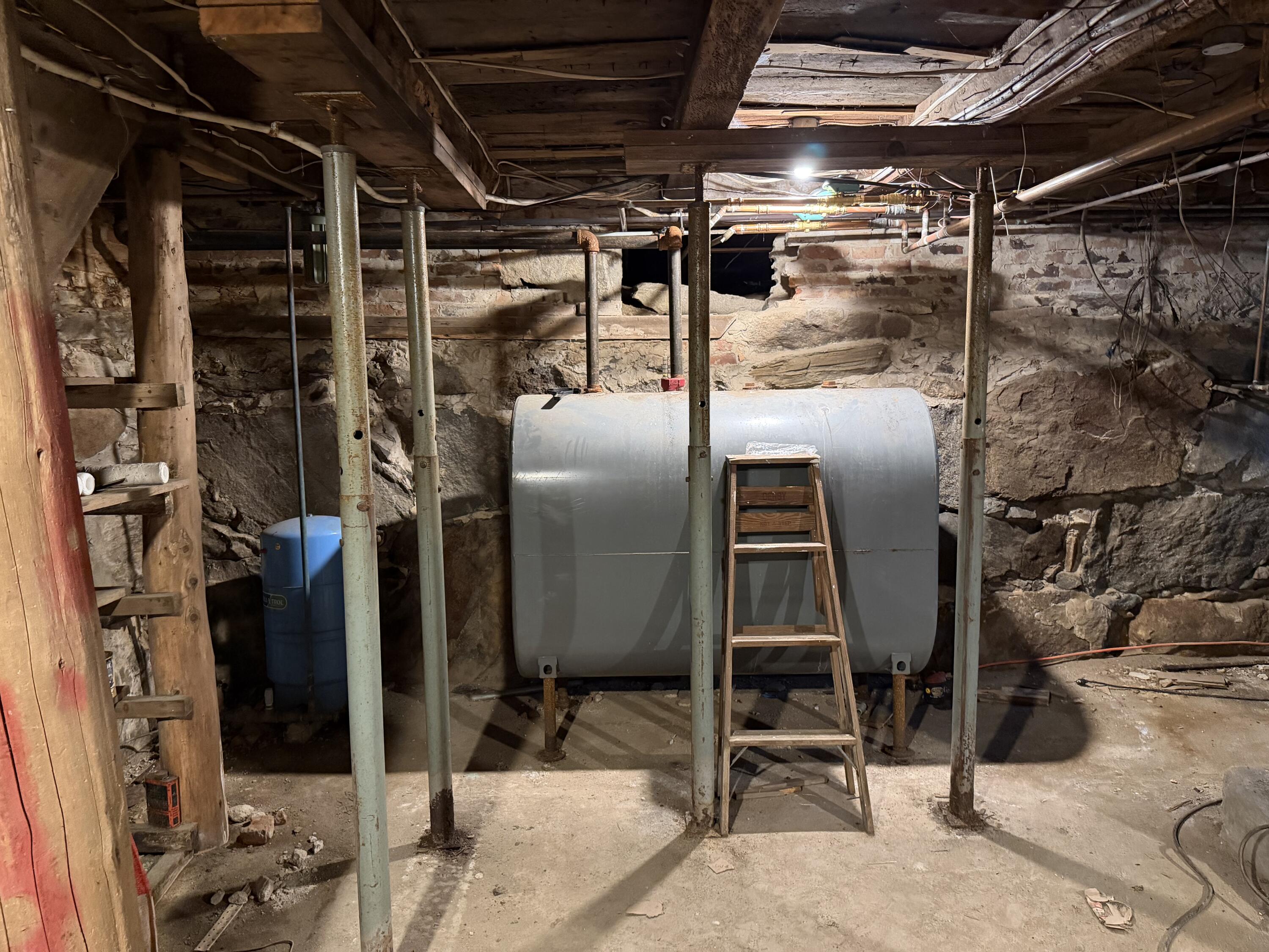 main property photo 70