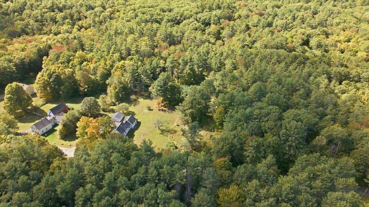main property photo 76