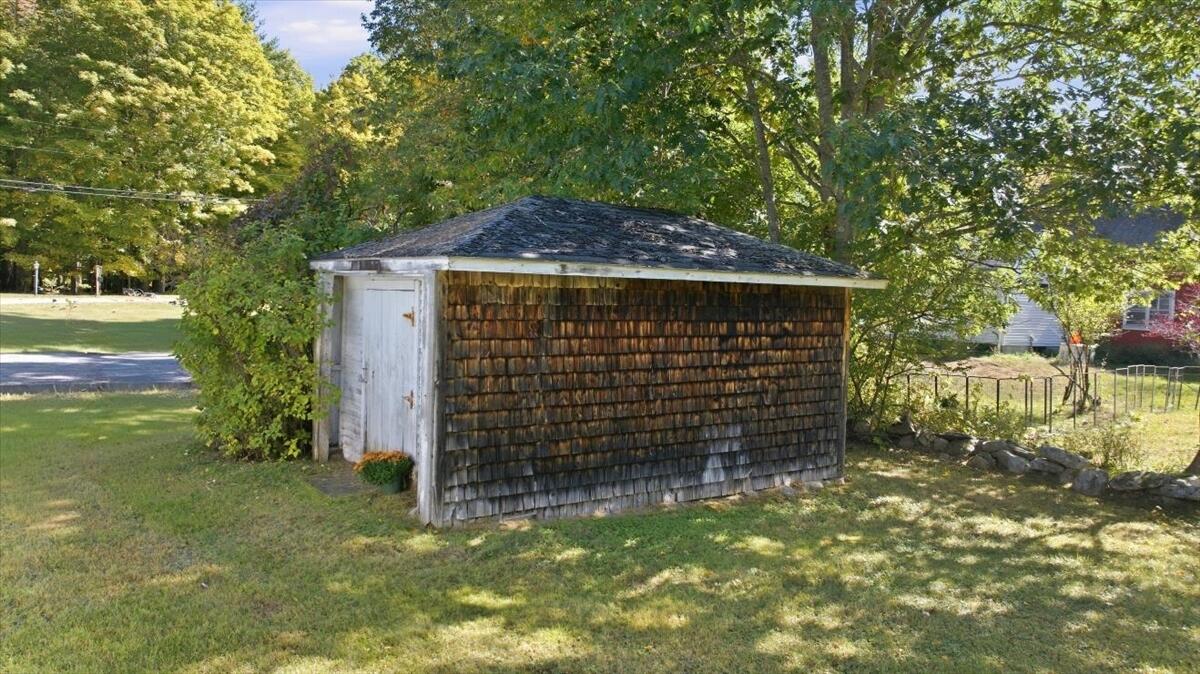 main property photo 84