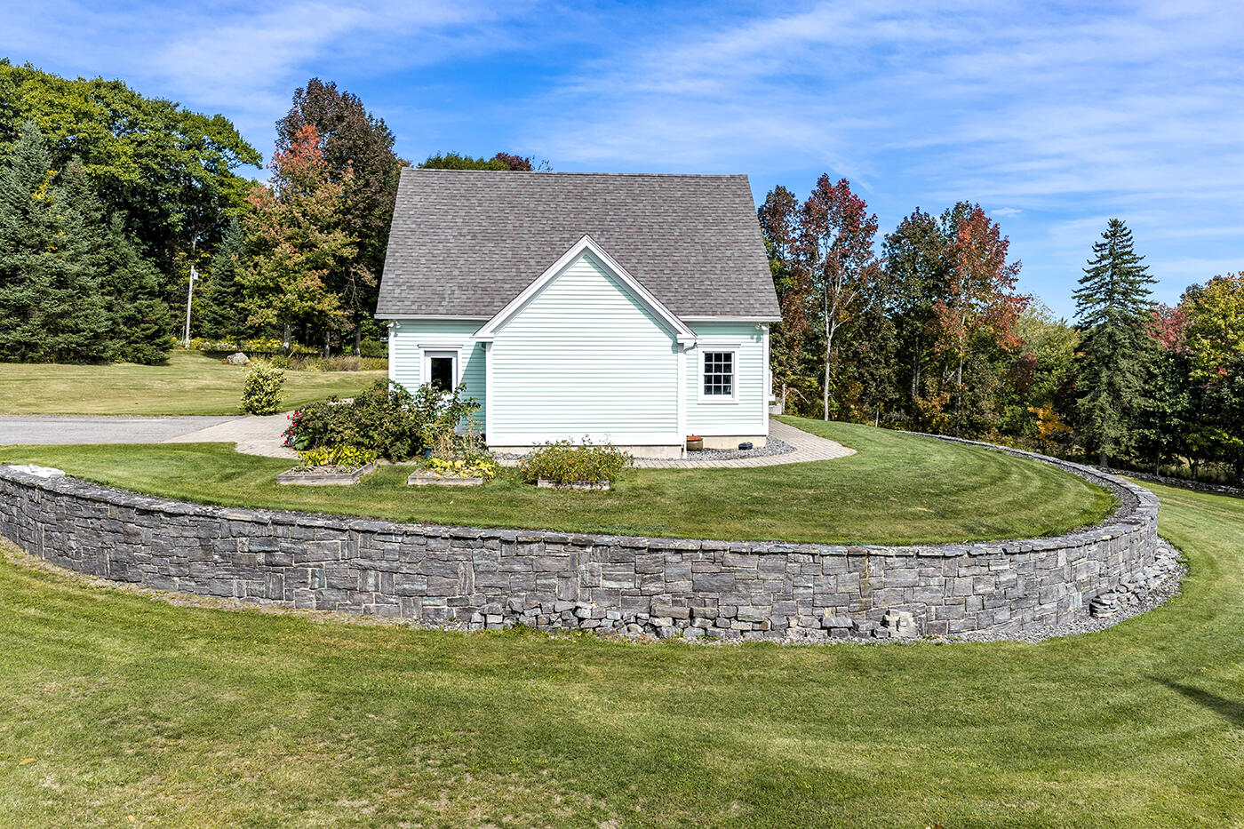main property photo 59