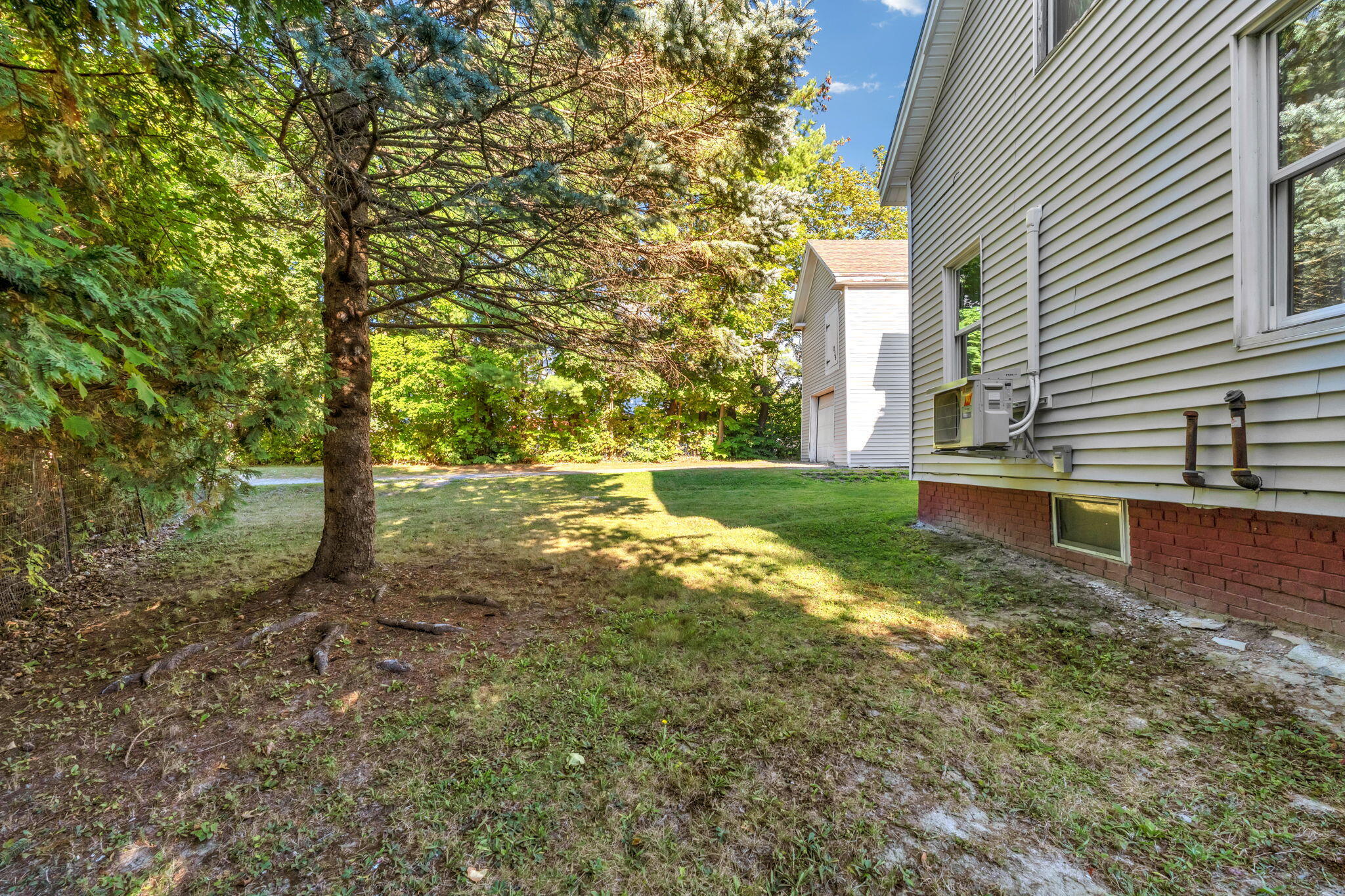 main property photo 55